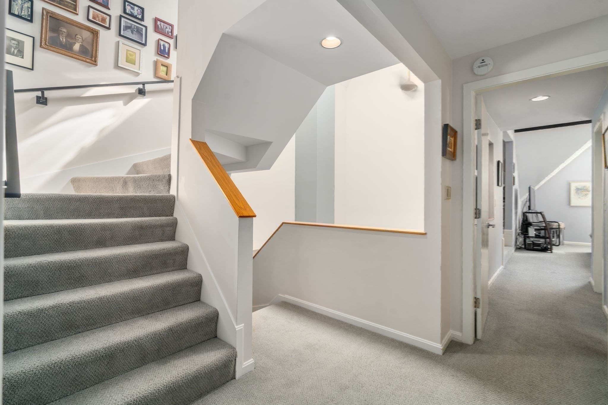 Condominium at 563 Boylston Street # 563, Brookline MA 02445, Brookline, photo 18 of 29