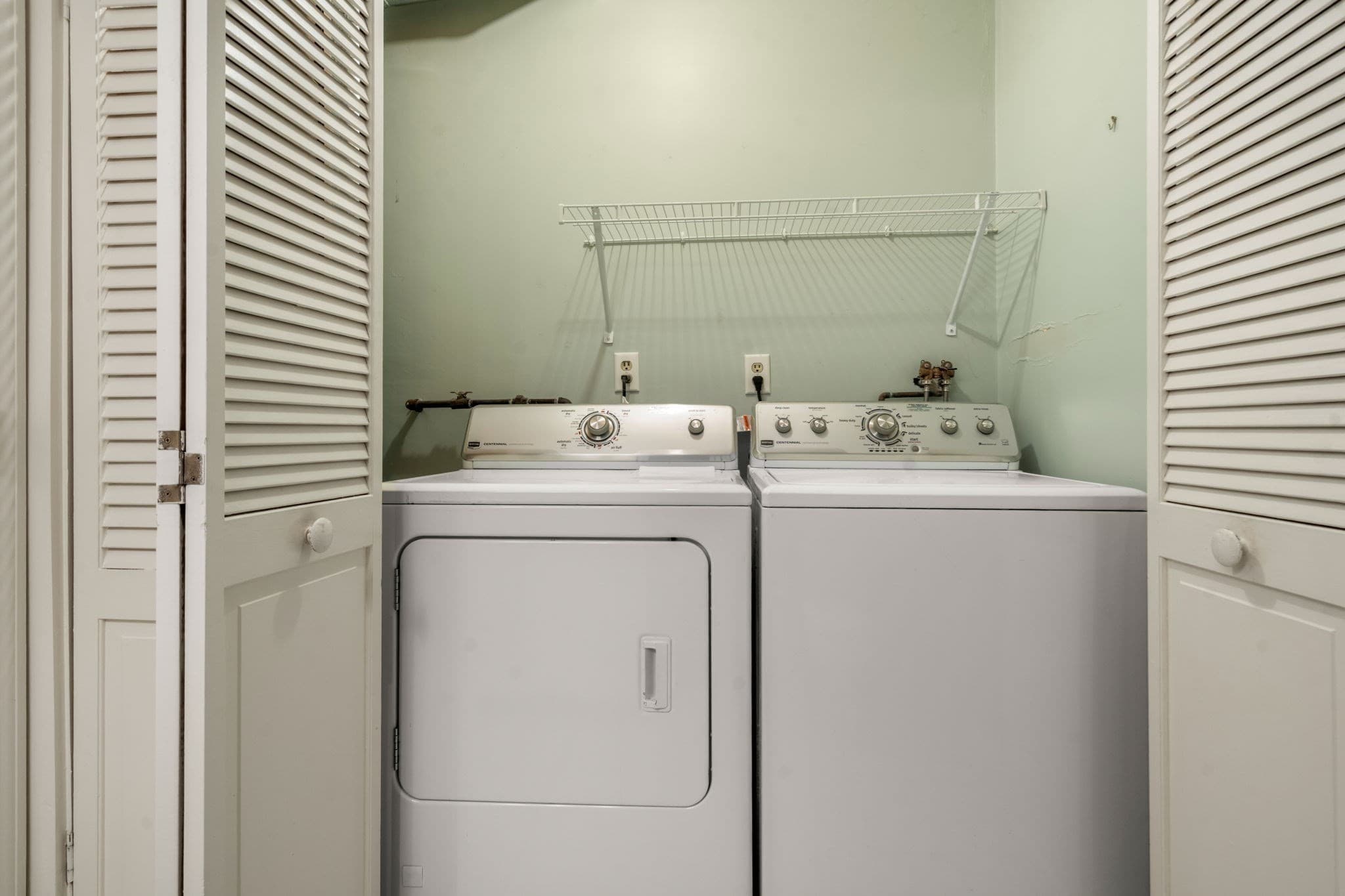 Condominium at 618 Washington St # 618, Brookline MA 02446, Brookline, photo 19 of 33