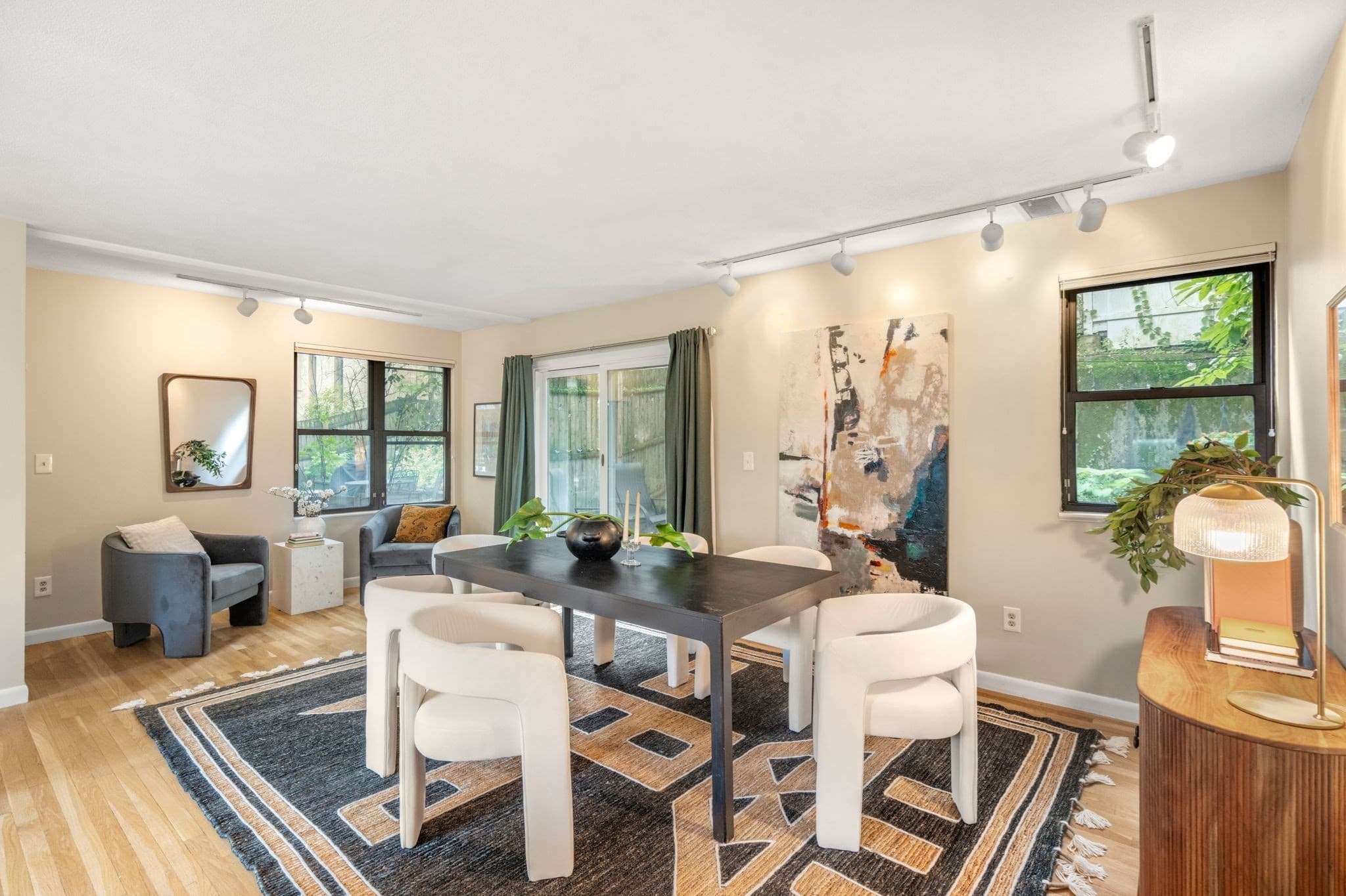 Condominium at 618 Washington St # 618, Brookline MA 02446, Brookline, photo 8 of 33