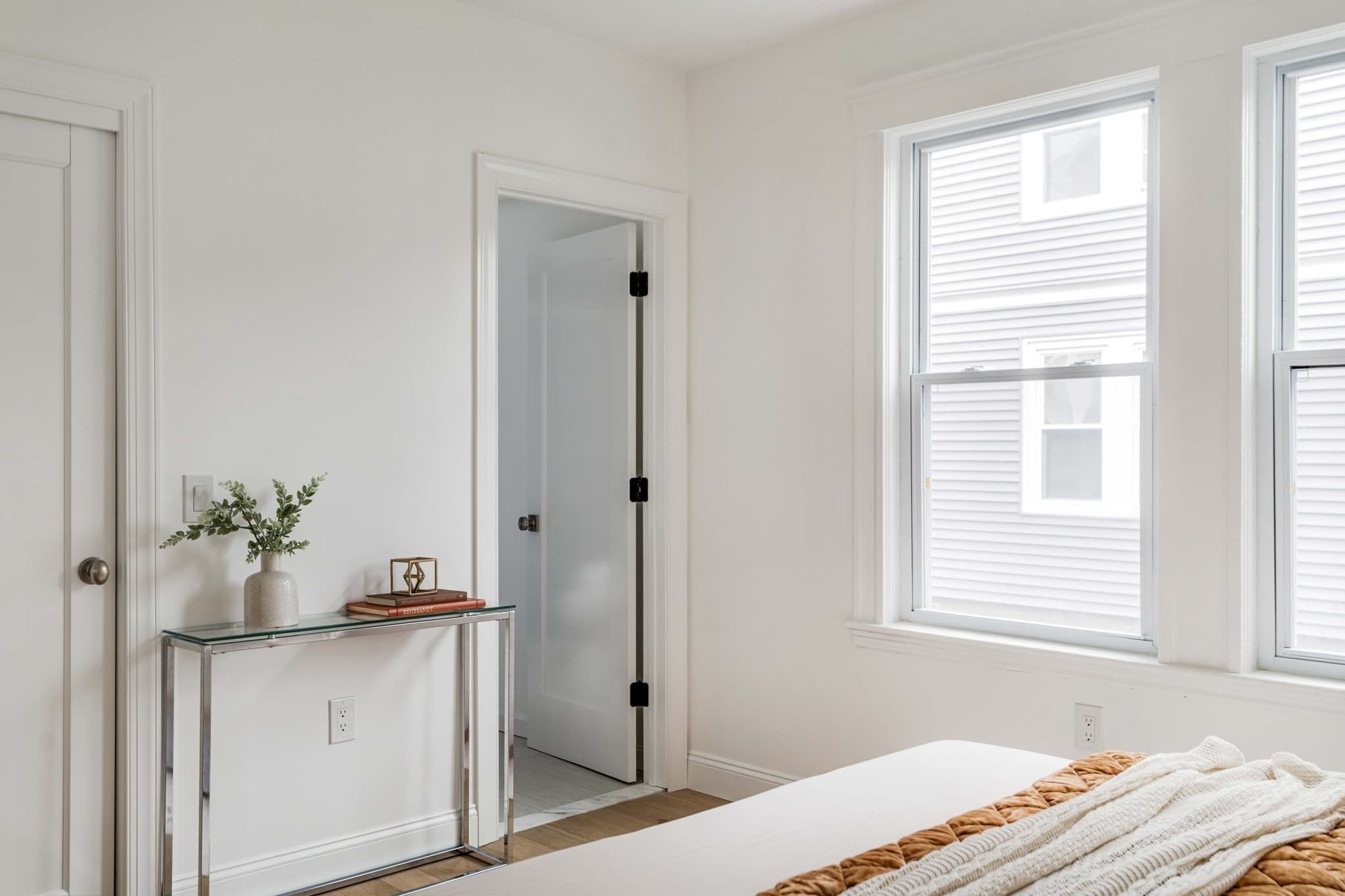 Condominium at 17-19 Woodrow Ave. # 19, Newton MA 02460, Newton, photo 24 of 39
