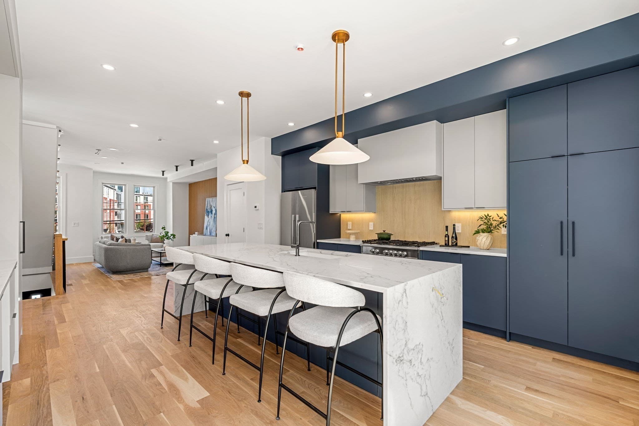 Condominium at 17 Lothrop St # 17, Boston MA 02135, photo 2 of 36