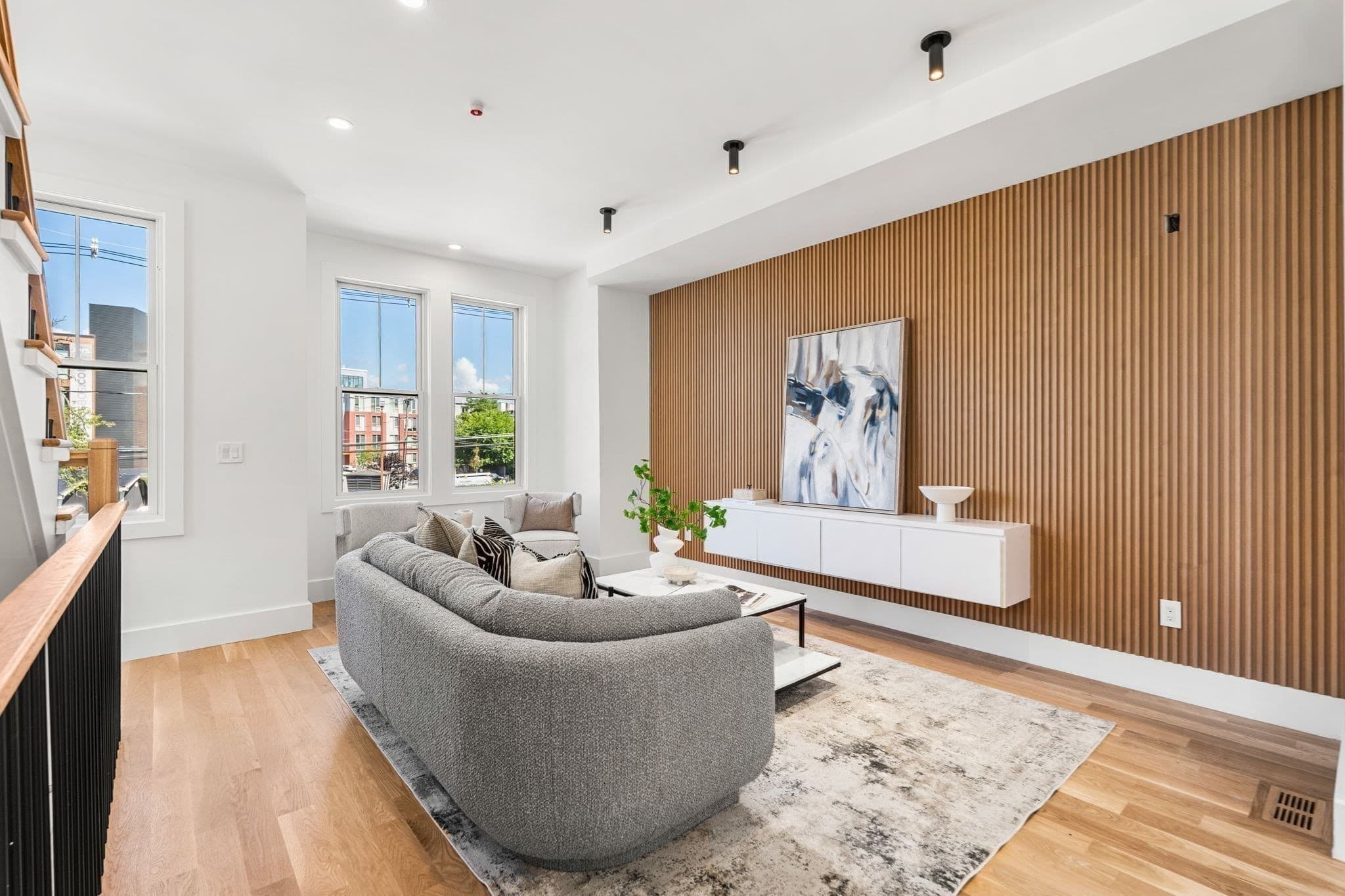 Condominium at 17 Lothrop St # 17, Boston MA 02135, photo 16 of 36