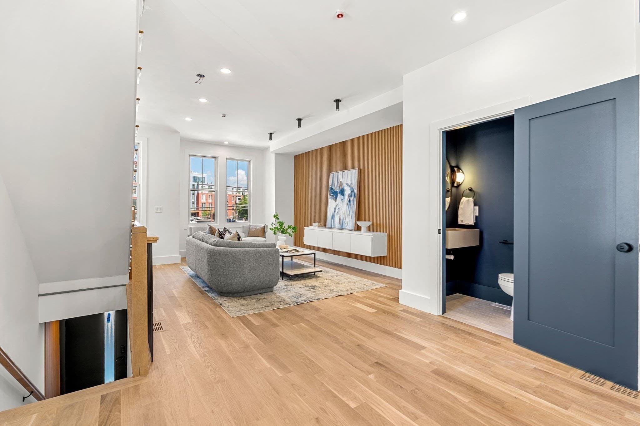 Condominium at 17 Lothrop St # 17, Boston MA 02135, photo 18 of 36