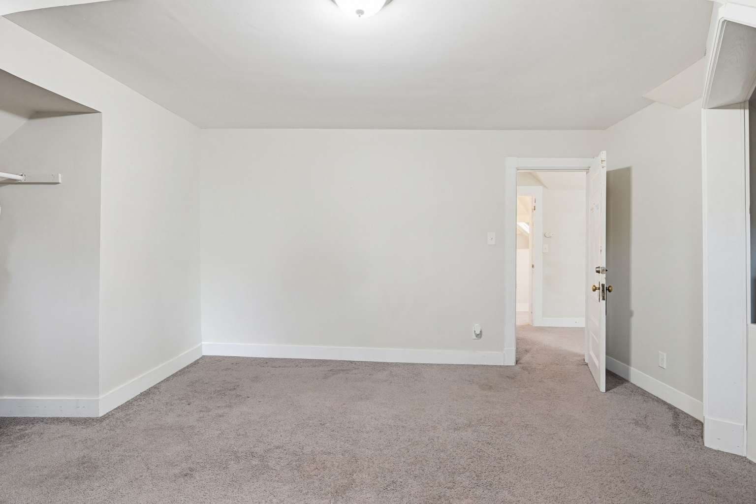 Single Family Residence at 30 Beechwood Ave, Springfield MA 01108, Springfield, photo 28 of 38