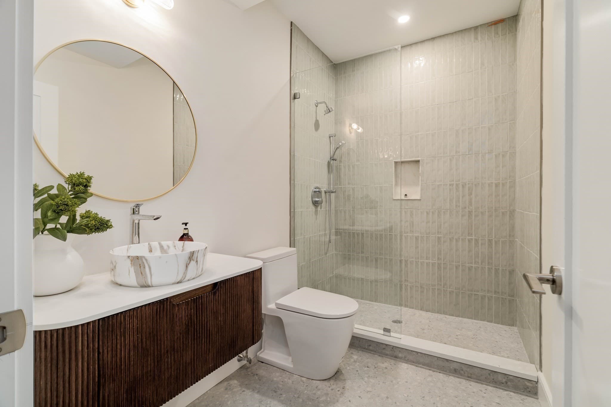 Condominium at 19-21 Maple Park # 1, Newton MA 02459, Newton, photo 29 of 39
