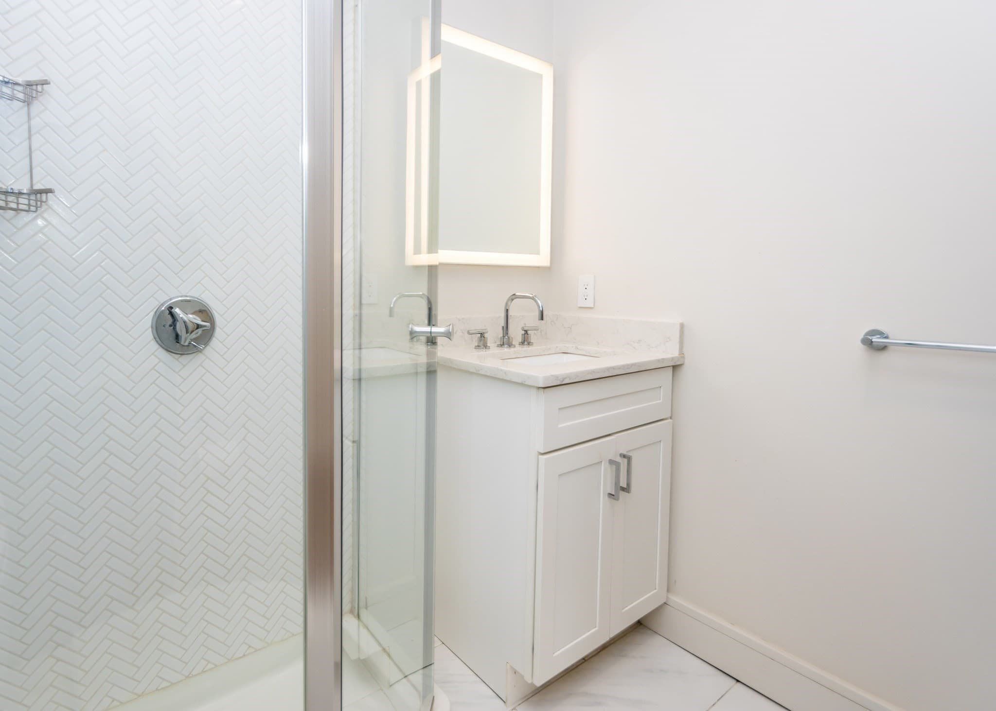 Condominium at 92 Brown Street # 1, Waltham MA 02453, Waltham, photo 11 of 17