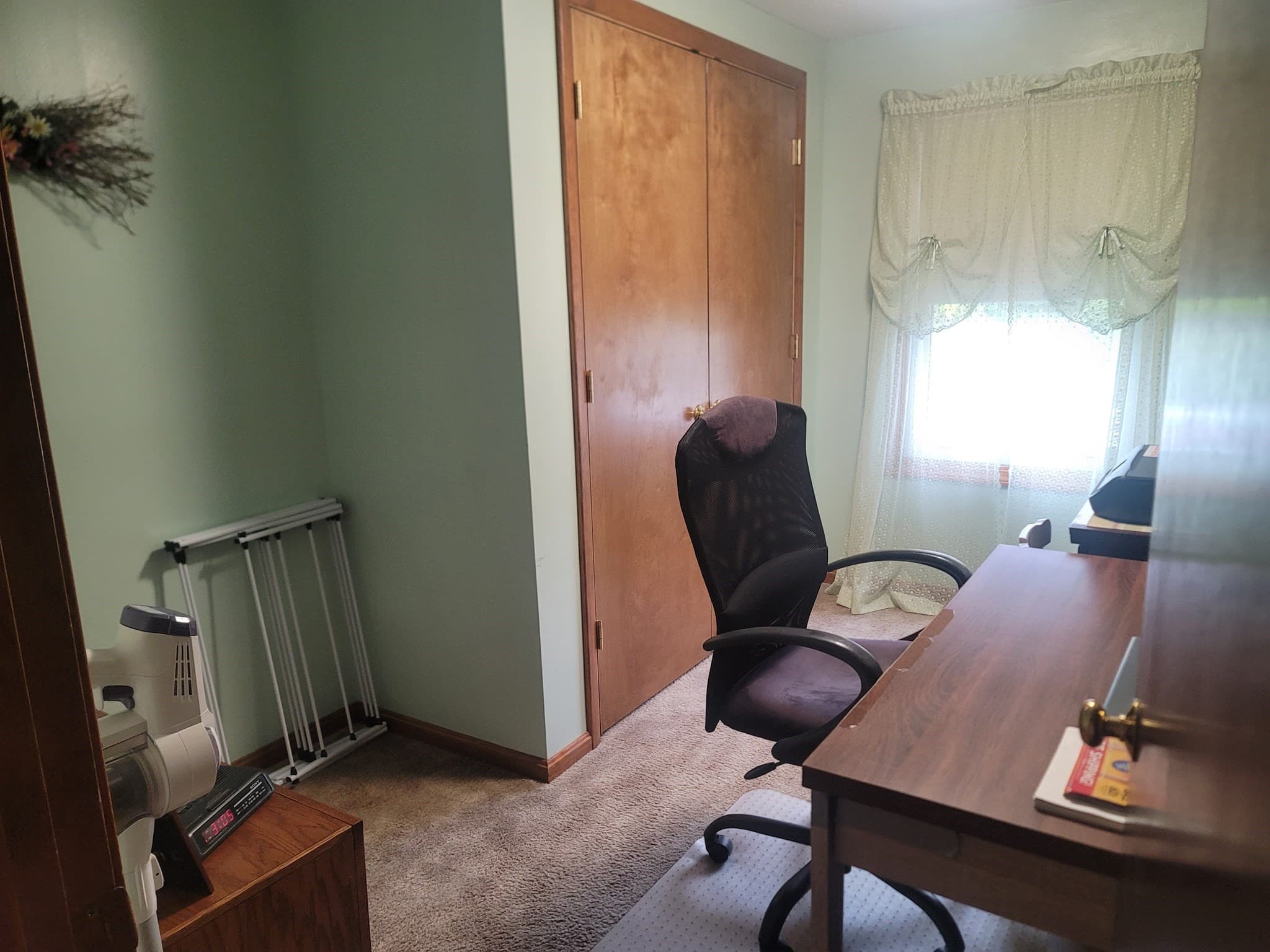 Single Family Residence at 90 Lynn Fells Parkway, Saugus MA 01906, Saugus, photo 5 of 15
