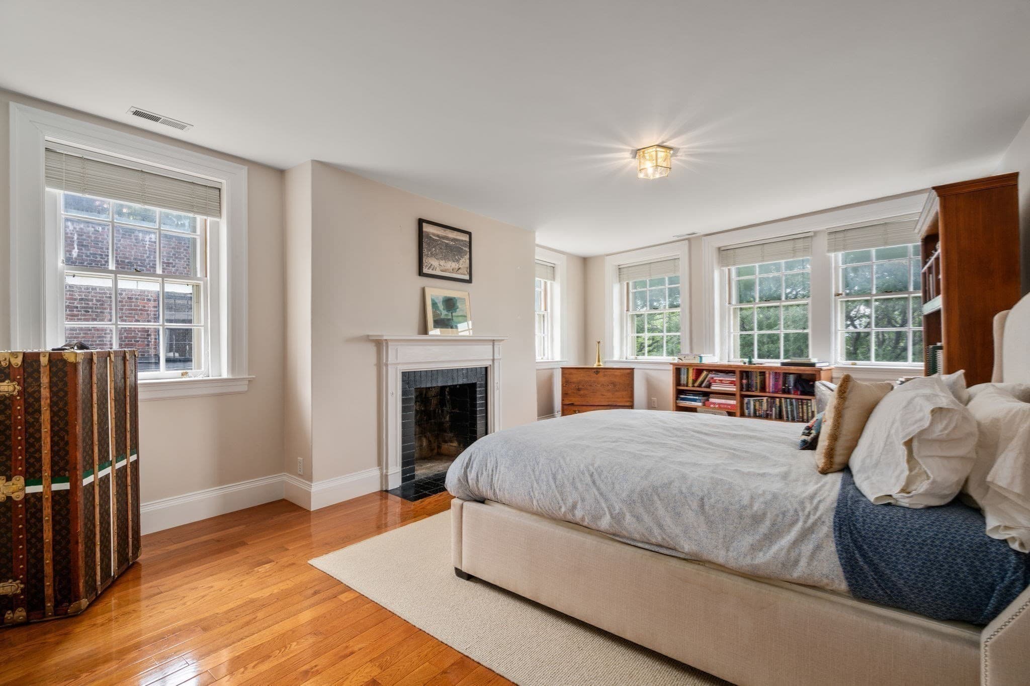 Single Family Residence at 1 West Hill Place, Boston MA 02114, photo 26 of 34