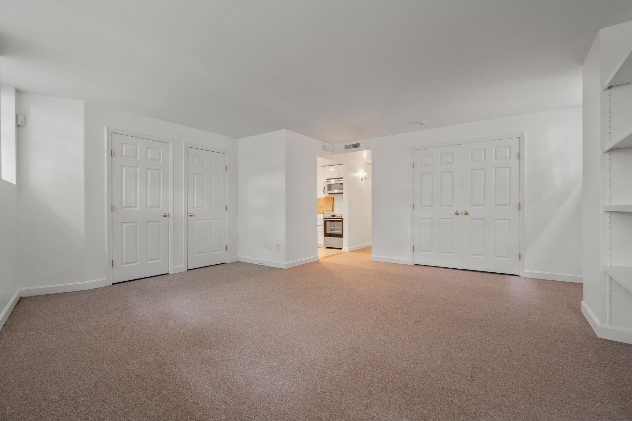 Single Family Residence at 1 West Hill Place, Boston MA 02114, photo 29 of 34