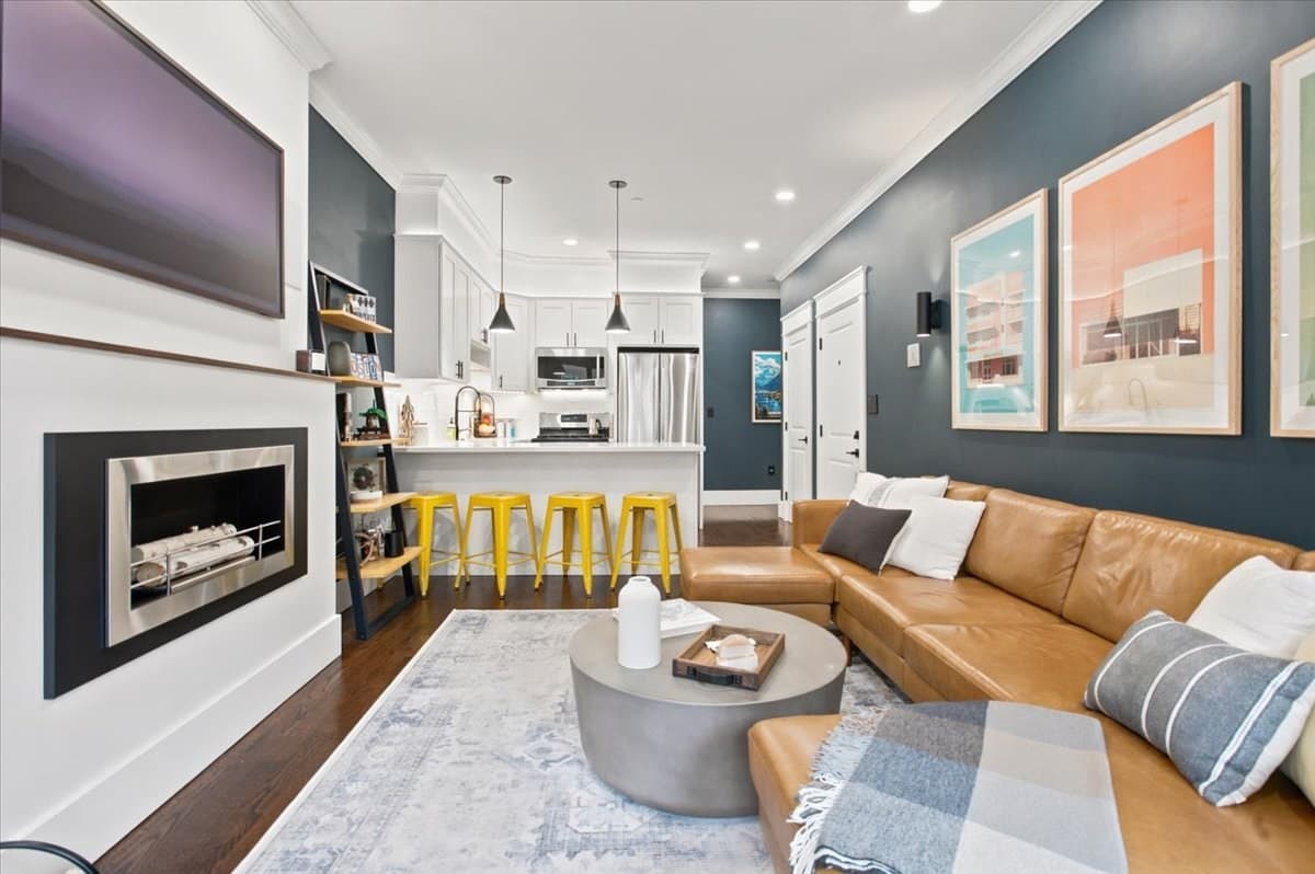 Condominium at 48 Chelsea St # 1, Boston MA 02128, Boston, photo 7 of 28