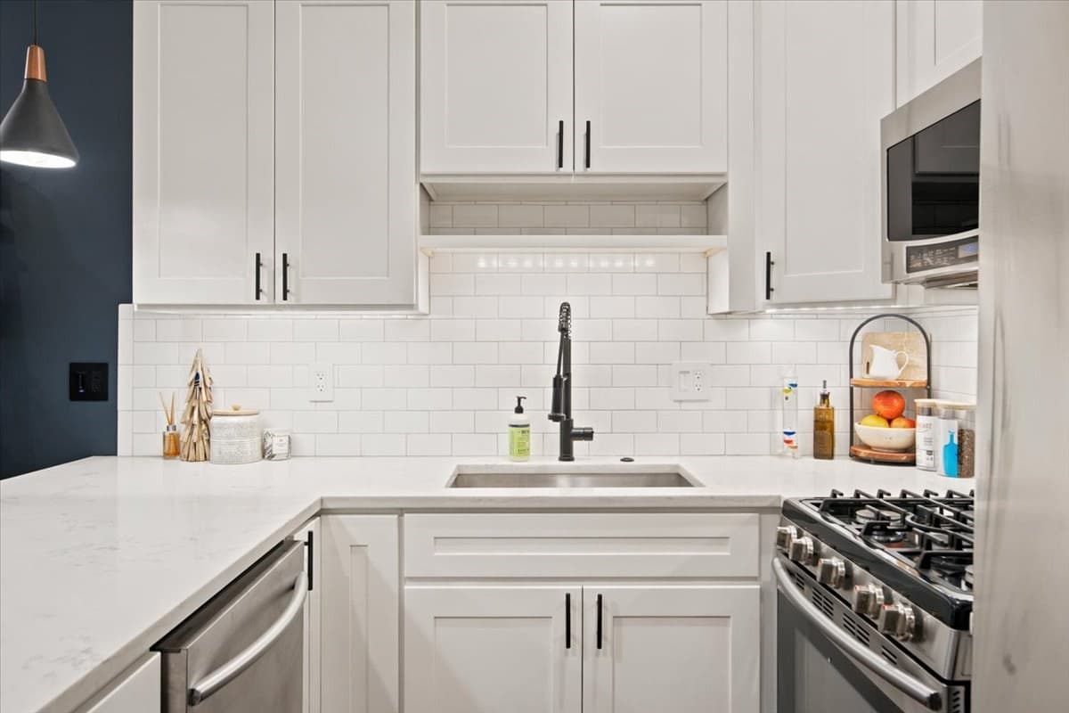 Condominium at 48 Chelsea St # 1, Boston MA 02128, Boston, photo 11 of 28