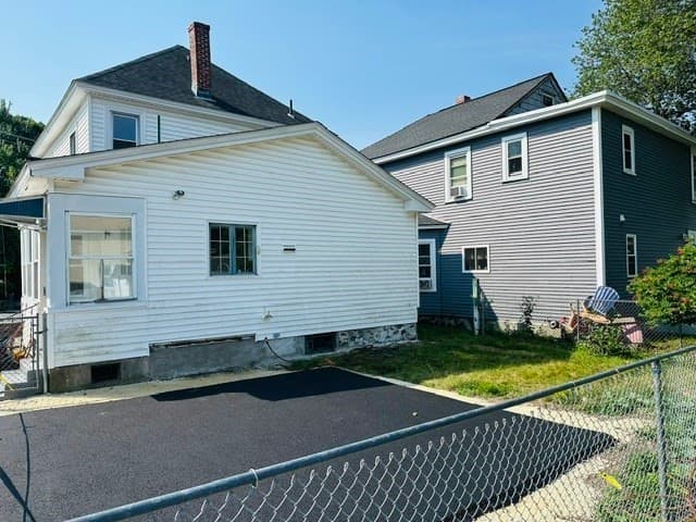 Single Family Residence at 159 Ludlam St, Lowell MA 01850, photo 22 of 25
