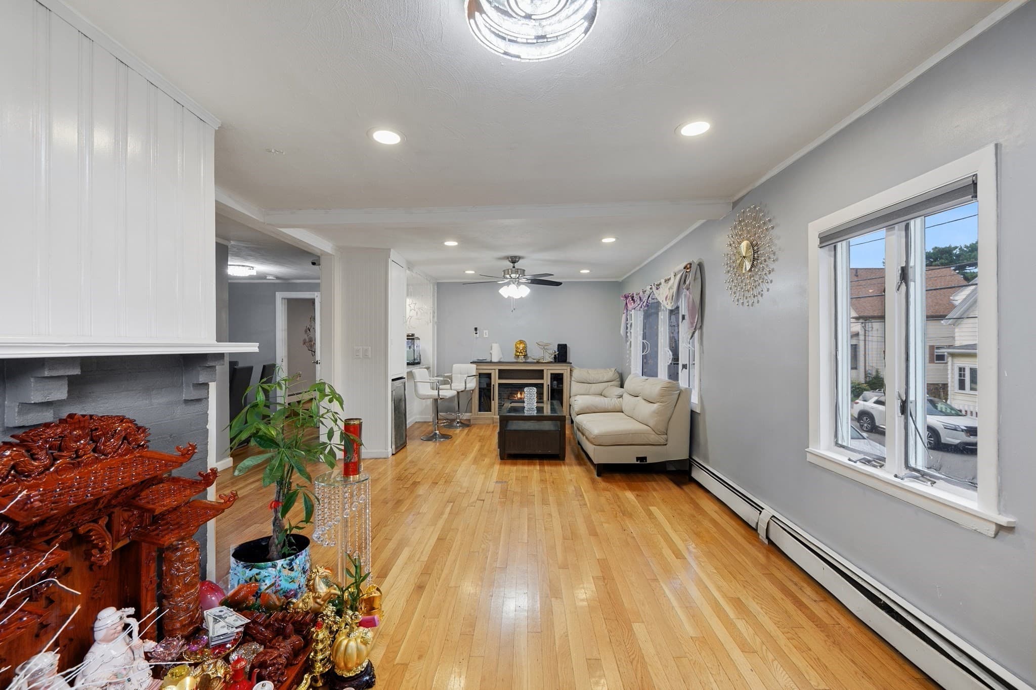 Single Family Residence at 31 Endicott St., Saugus MA 01906, photo 5 of 41