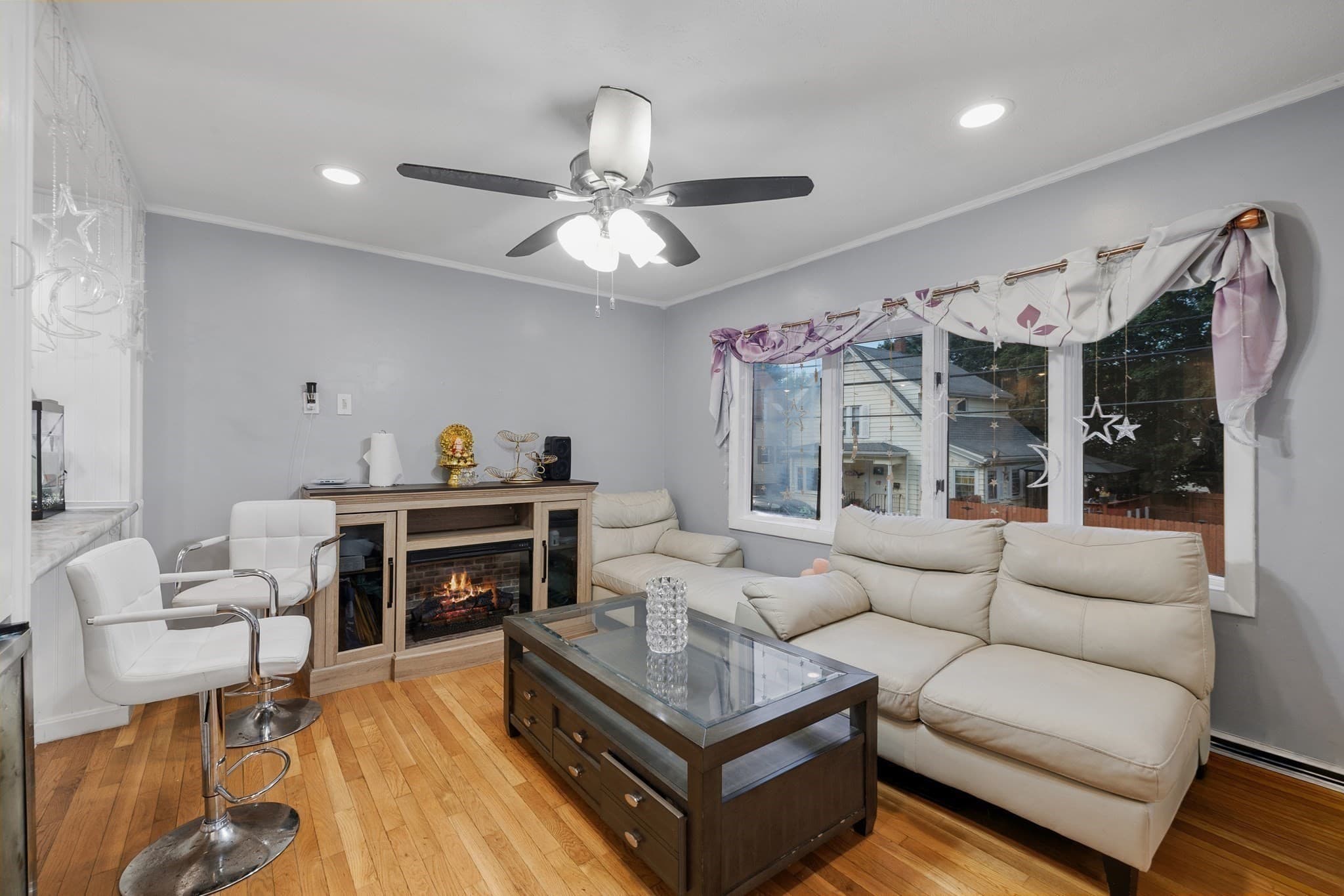 Single Family Residence at 31 Endicott St., Saugus MA 01906, photo 8 of 41