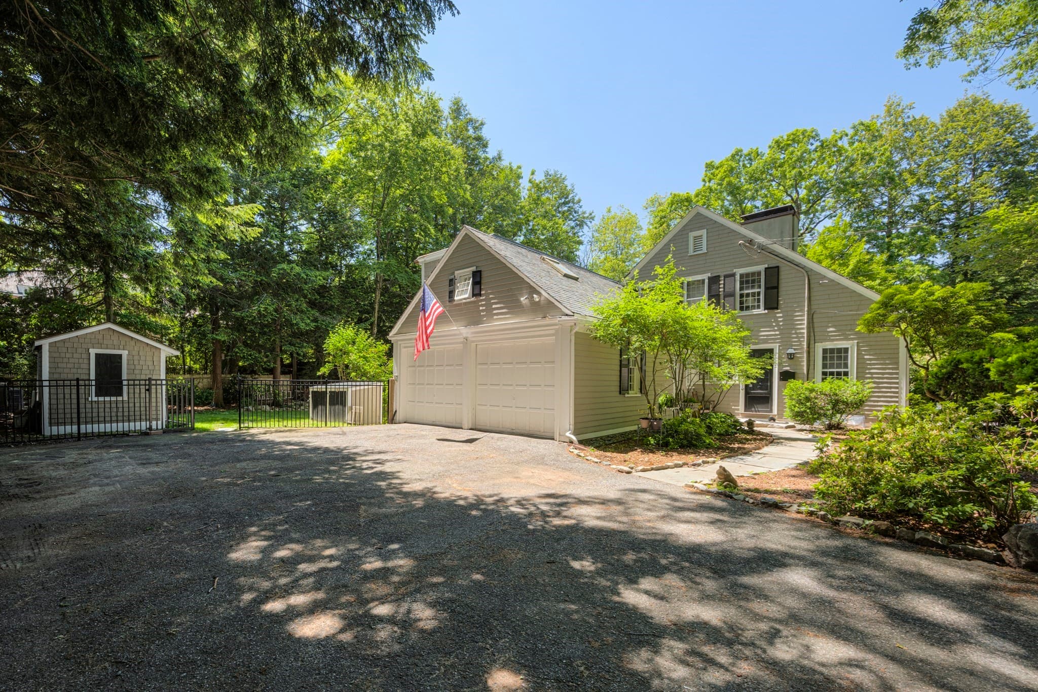 Single Family Residence at 284 Woodland Road, Brookline MA 02467, Brookline, photo 3 of 38