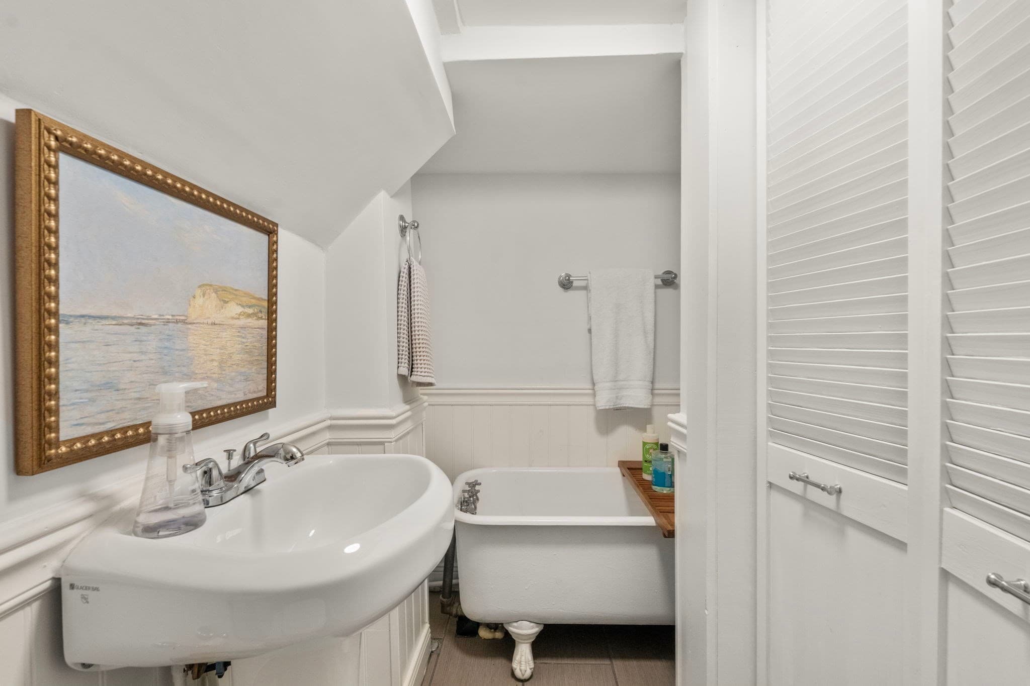 Condominium at 209 Bunker Hill St # 1, Boston MA 02129, Boston, photo 13 of 15