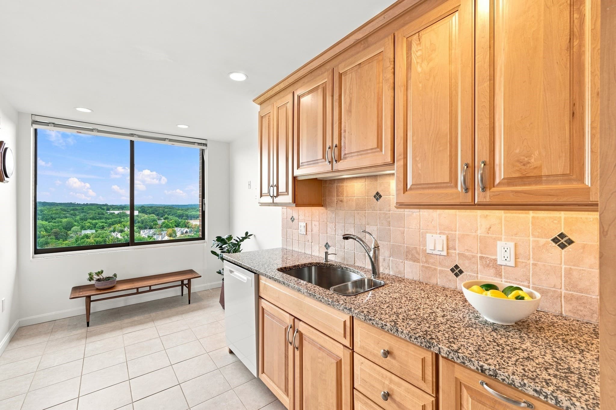 Condominium at 40 Village Rd # 1608, Middleton MA 01949, Middleton, photo 24 of 42
