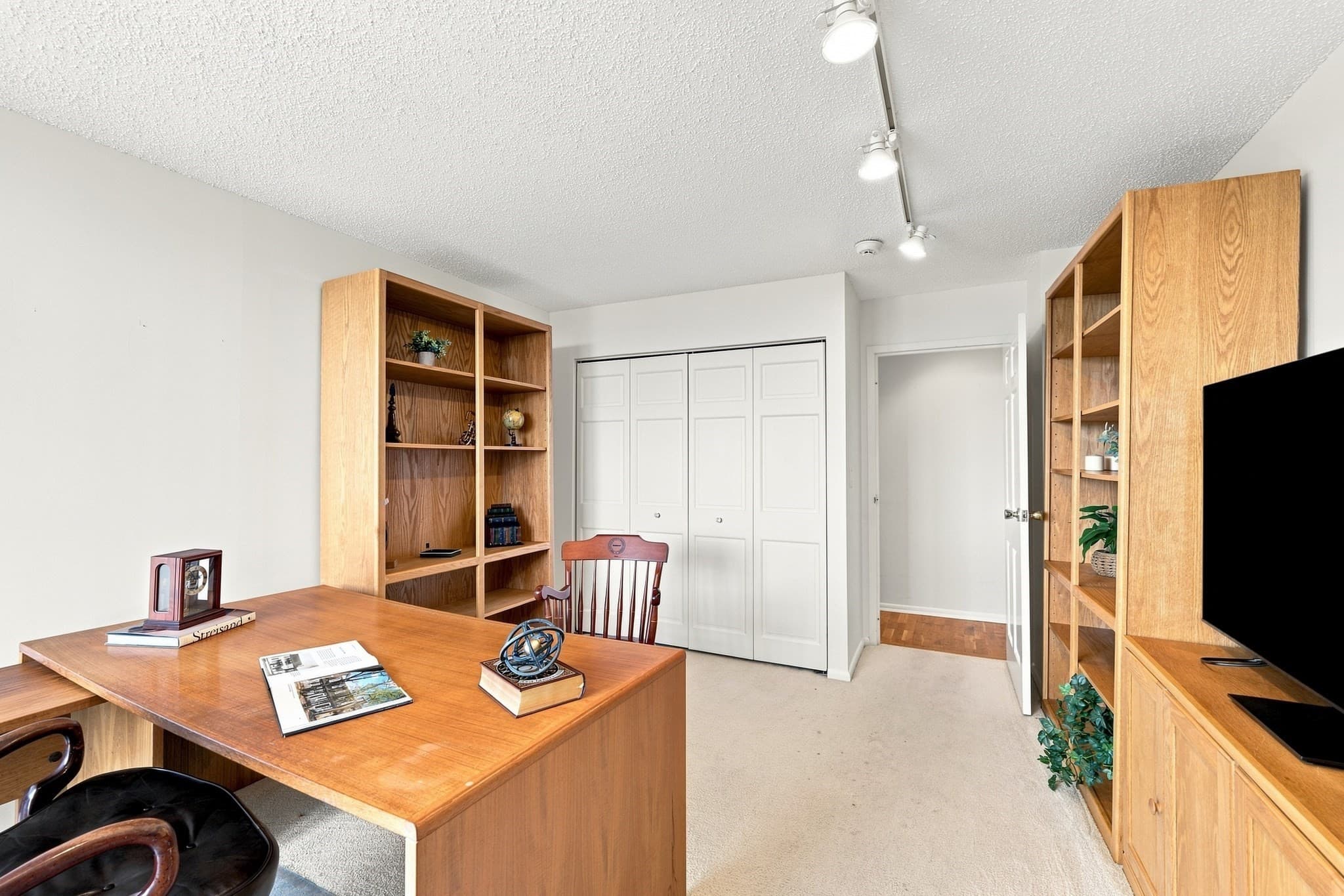 Condominium at 40 Village Rd # 1608, Middleton MA 01949, Middleton, photo 33 of 42