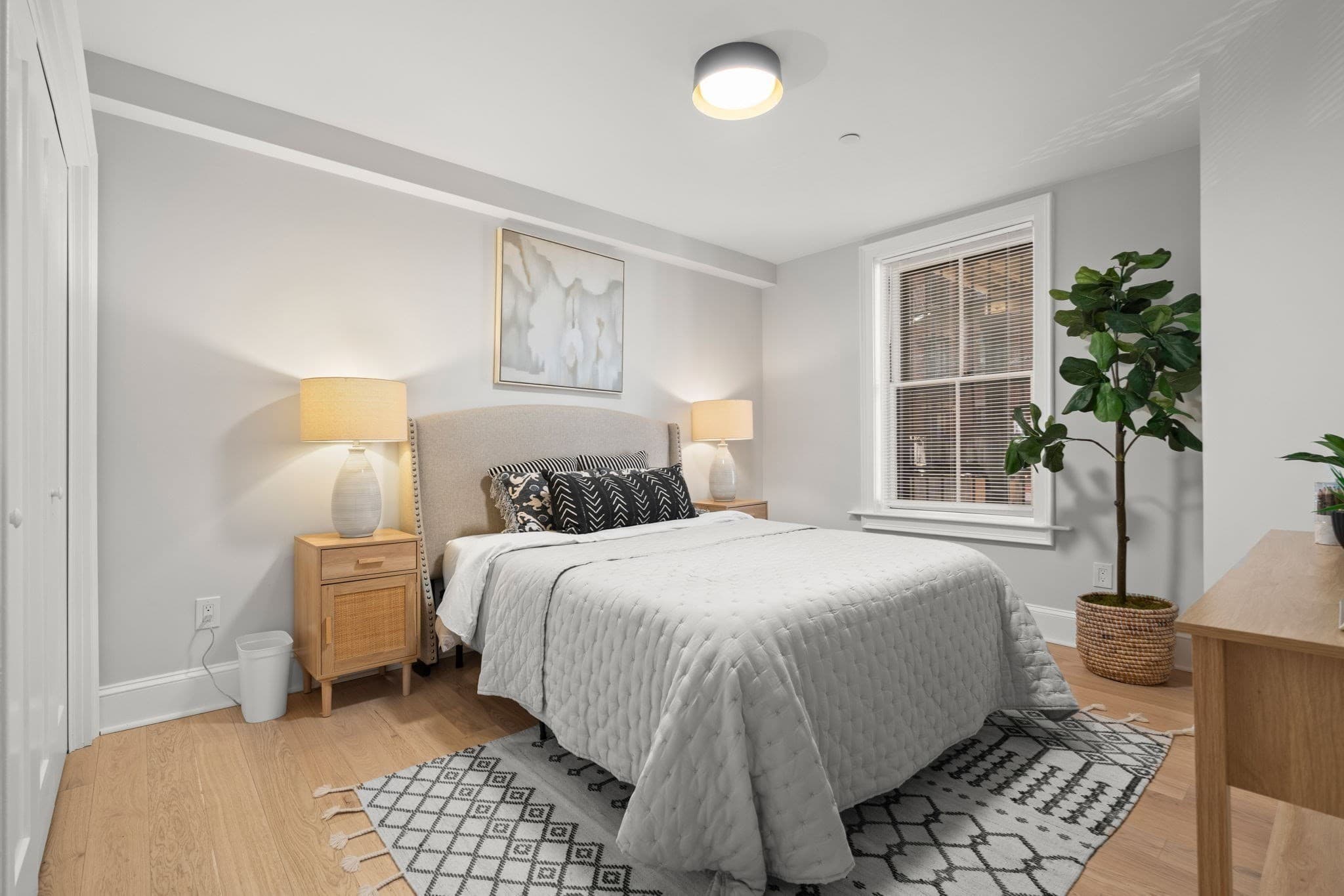 Condominium at 5 Worcester Sq # A, Boston MA 02118, photo 23 of 42