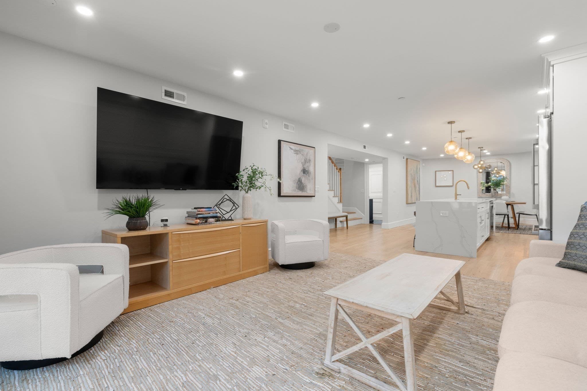 Condominium at 5 Worcester Sq # A, Boston MA 02118, photo 10 of 42