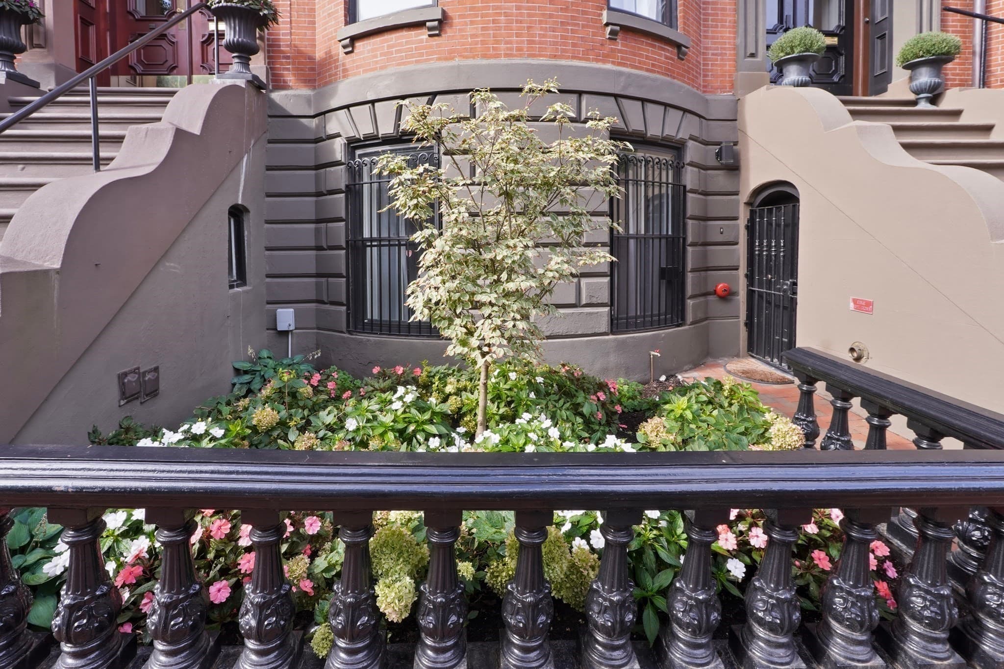 Condominium at 5 Worcester Sq # A, Boston MA 02118, photo 31 of 42