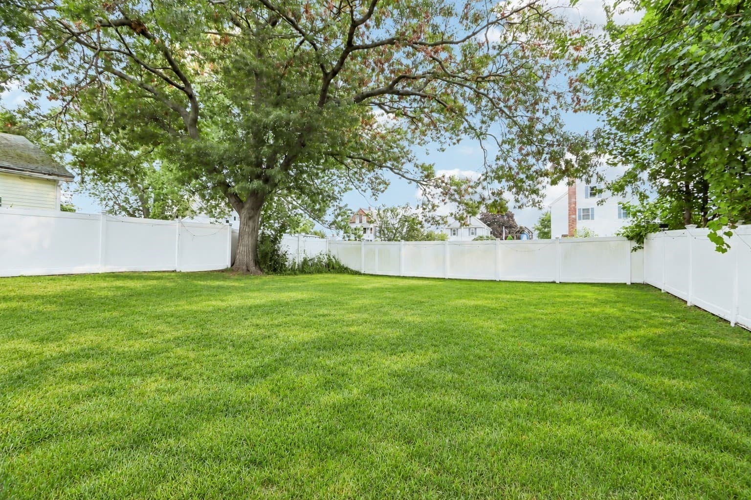 Single Family Residence at 281 Washington St, Taunton MA 02780, photo 25 of 31