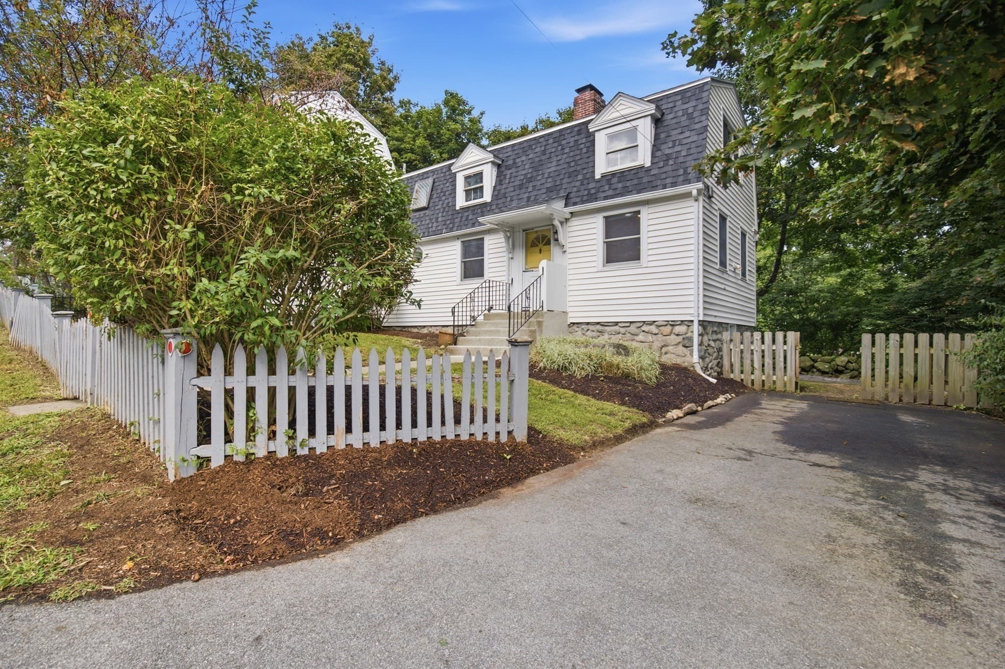2 Family - 2 Units Side by Side at 6-8 Center Place, Stow MA 01775, photo 14 of 30