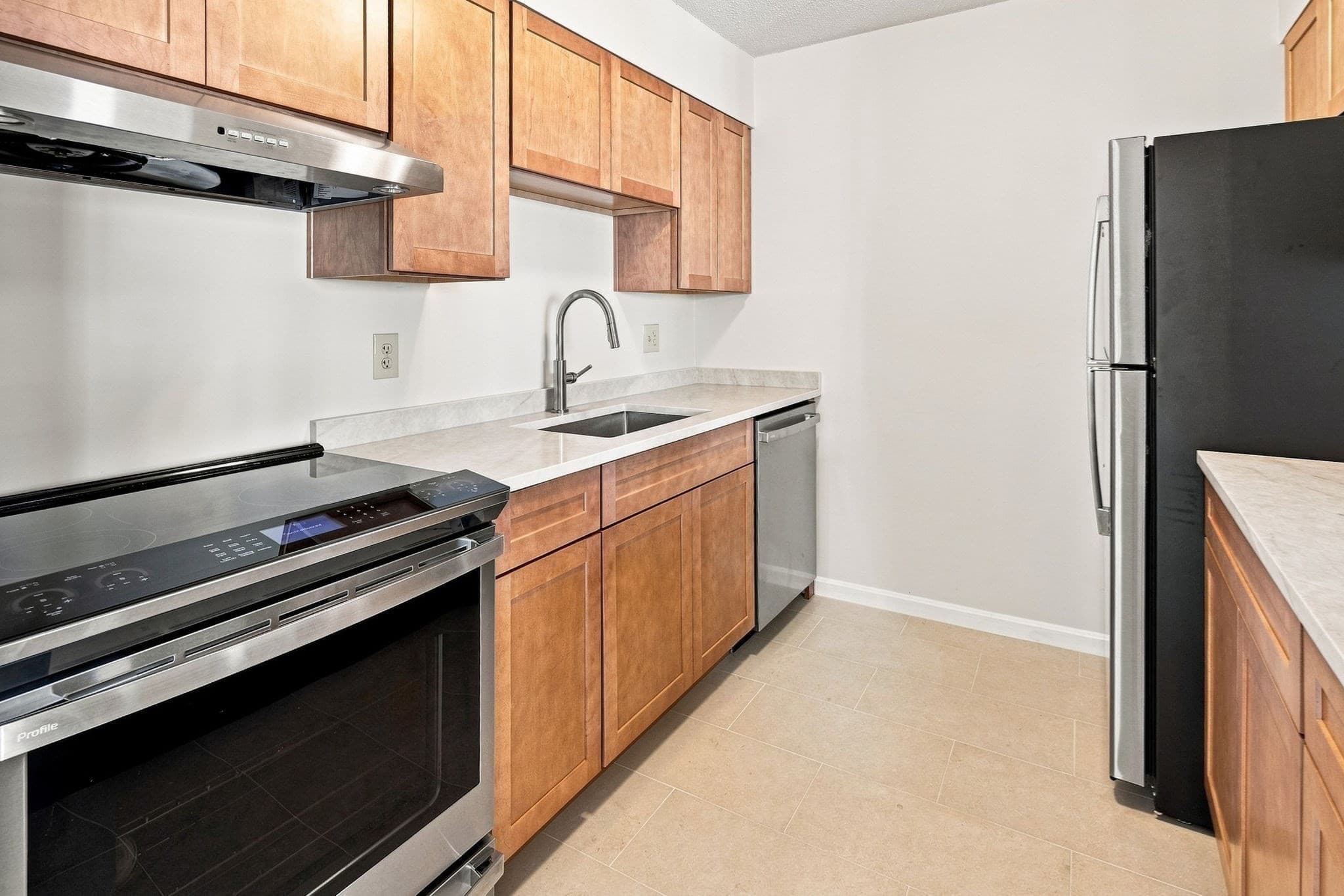 Condominium at 113 Water # 78, Beverly MA 01915, Beverly, photo 12 of 38