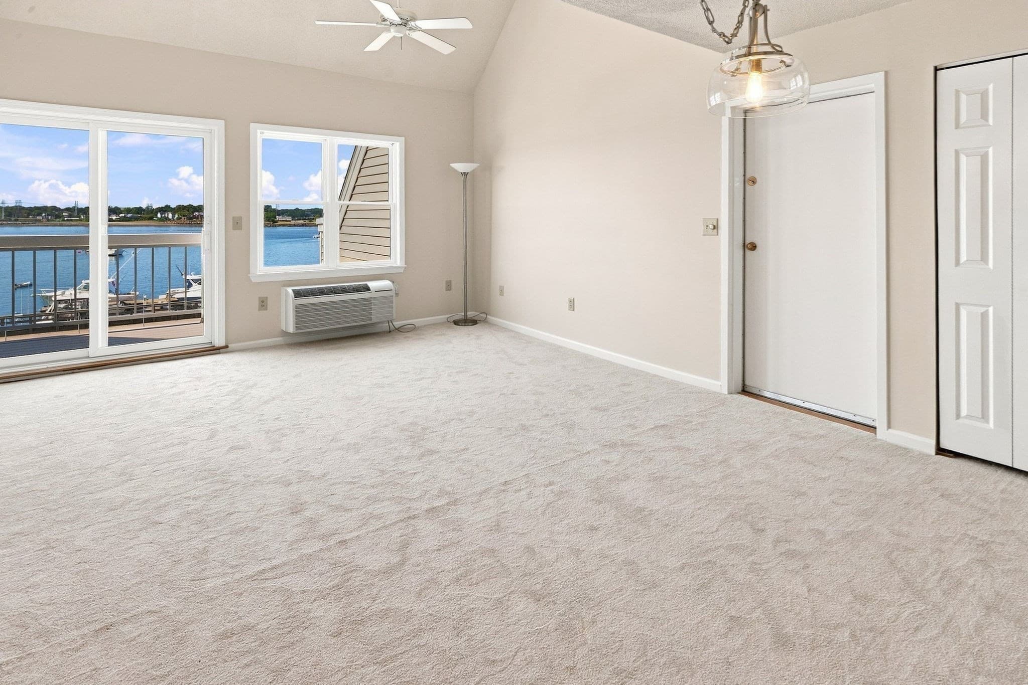Condominium at 113 Water # 78, Beverly MA 01915, Beverly, photo 5 of 38