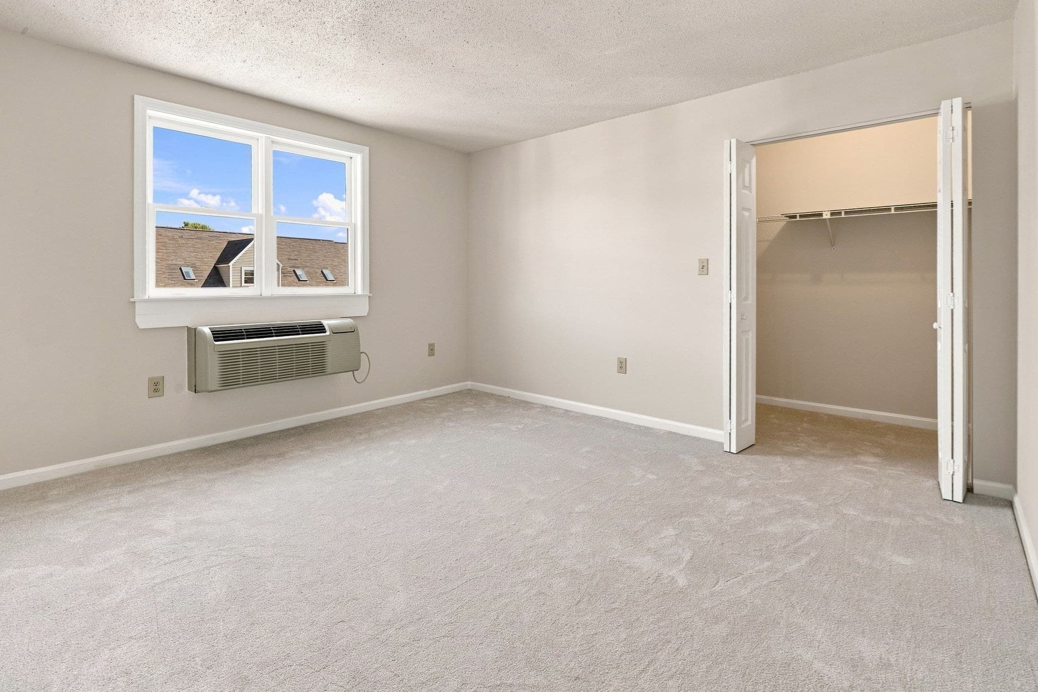 Condominium at 113 Water # 78, Beverly MA 01915, Beverly, photo 24 of 38