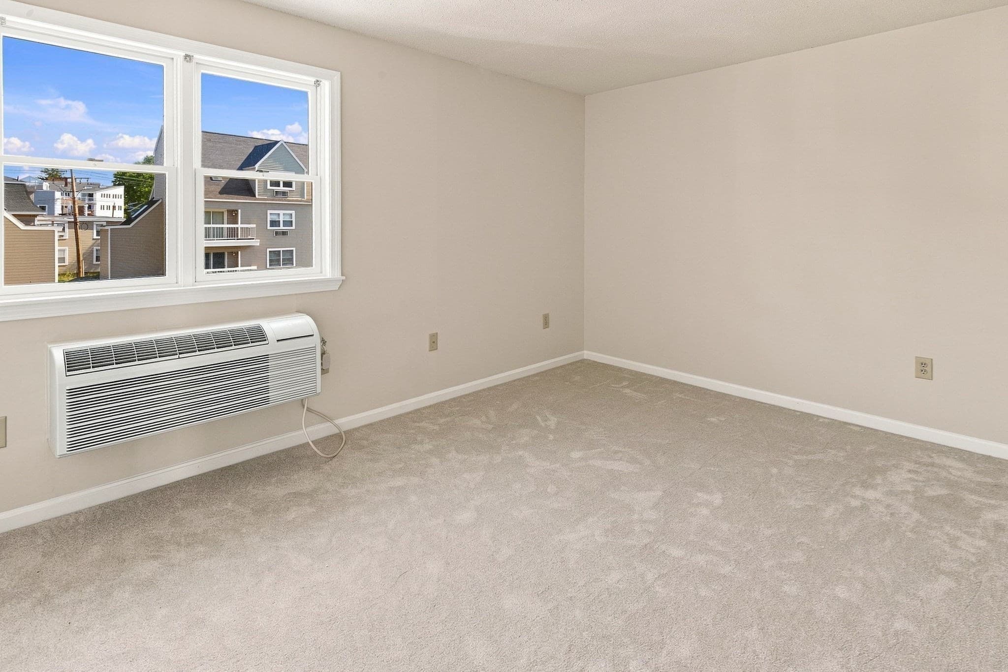 Condominium at 113 Water # 78, Beverly MA 01915, Beverly, photo 14 of 38