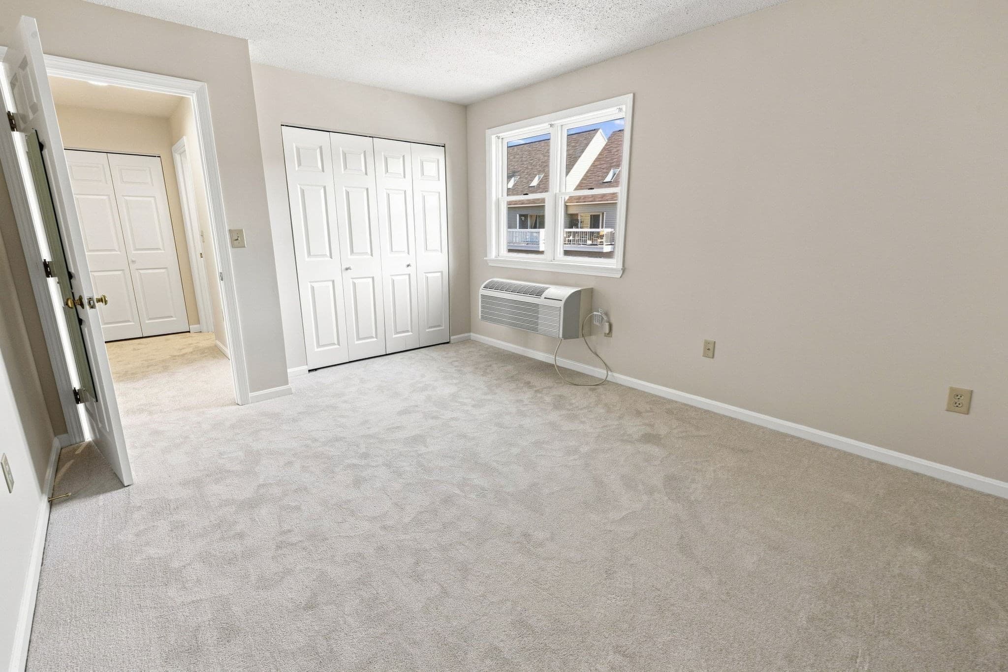 Condominium at 113 Water # 78, Beverly MA 01915, Beverly, photo 15 of 38