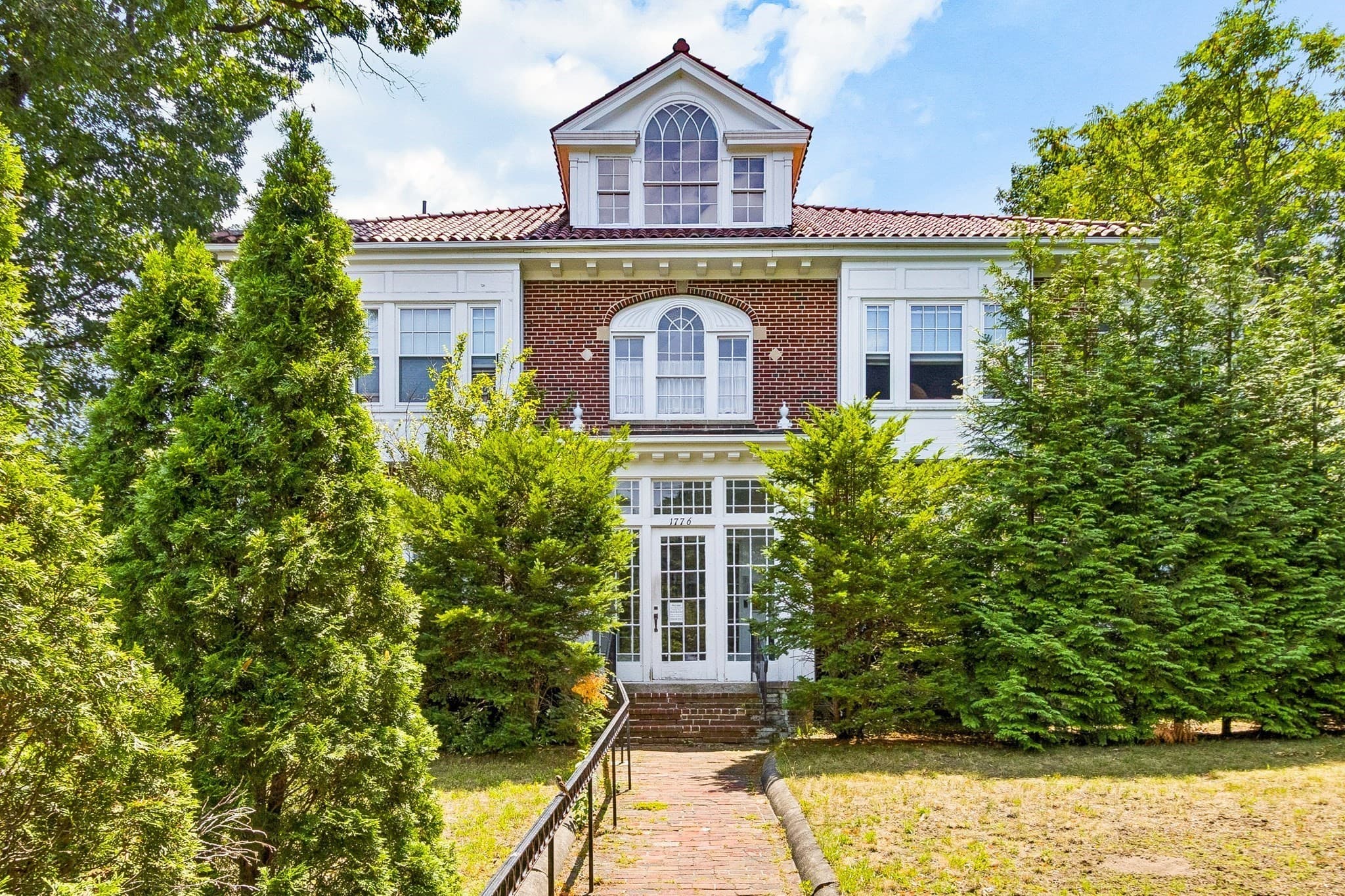 1776 Commonwealth Ave # 1, Boston MA 02135