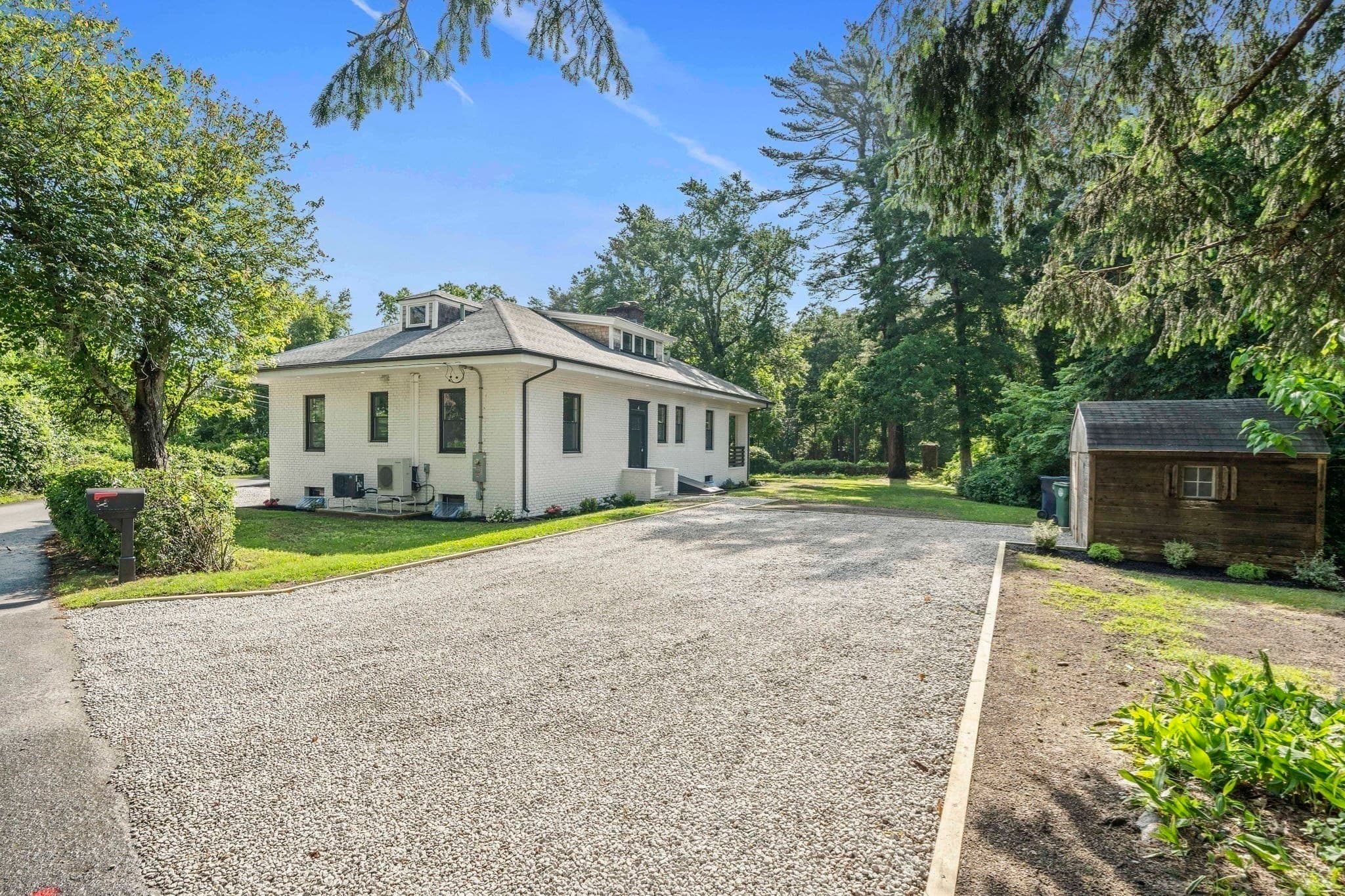 Single Family Residence at 4 Marconi Lane, Marion MA 02738, Marion, photo 5 of 33