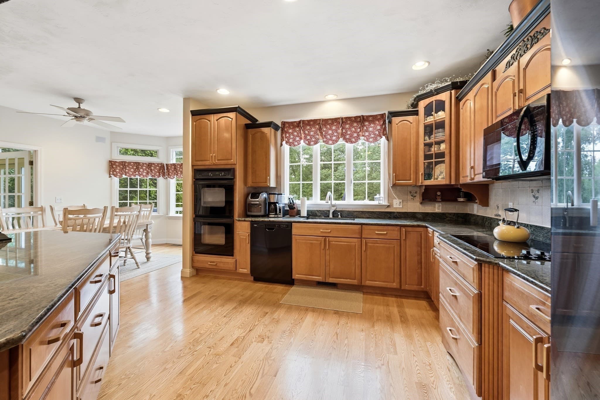 Single Family Residence at 10 Bartelli Road, Lakeville MA 02347, Lakeville, photo 13 of 42