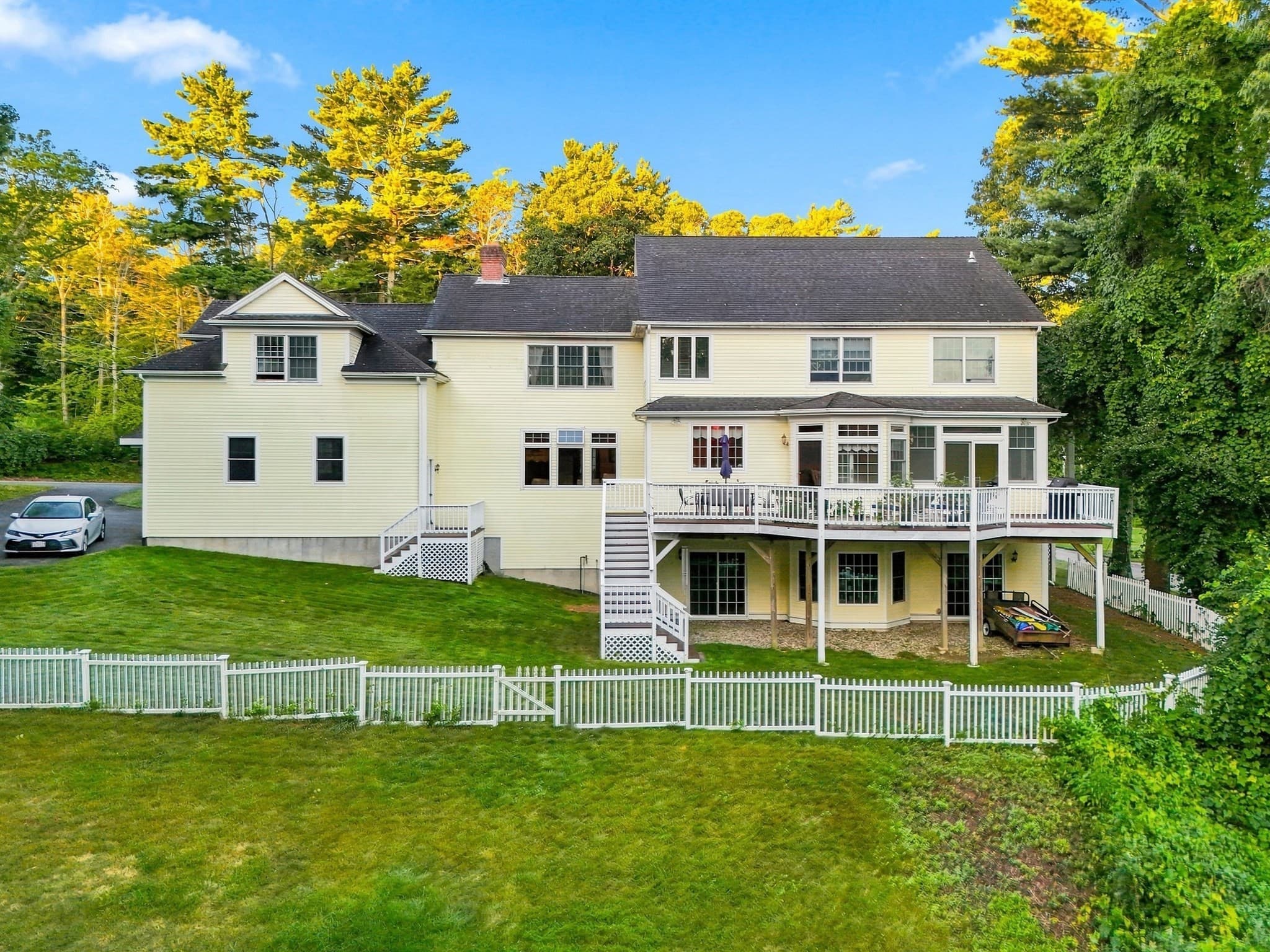 Single Family Residence at 10 Bartelli Road, Lakeville MA 02347, Lakeville, photo 4 of 42
