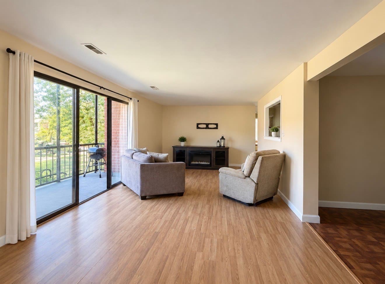 Condominium at 221 Oak Street # 21, Brockton MA 02301, Brockton, photo 4 of 7