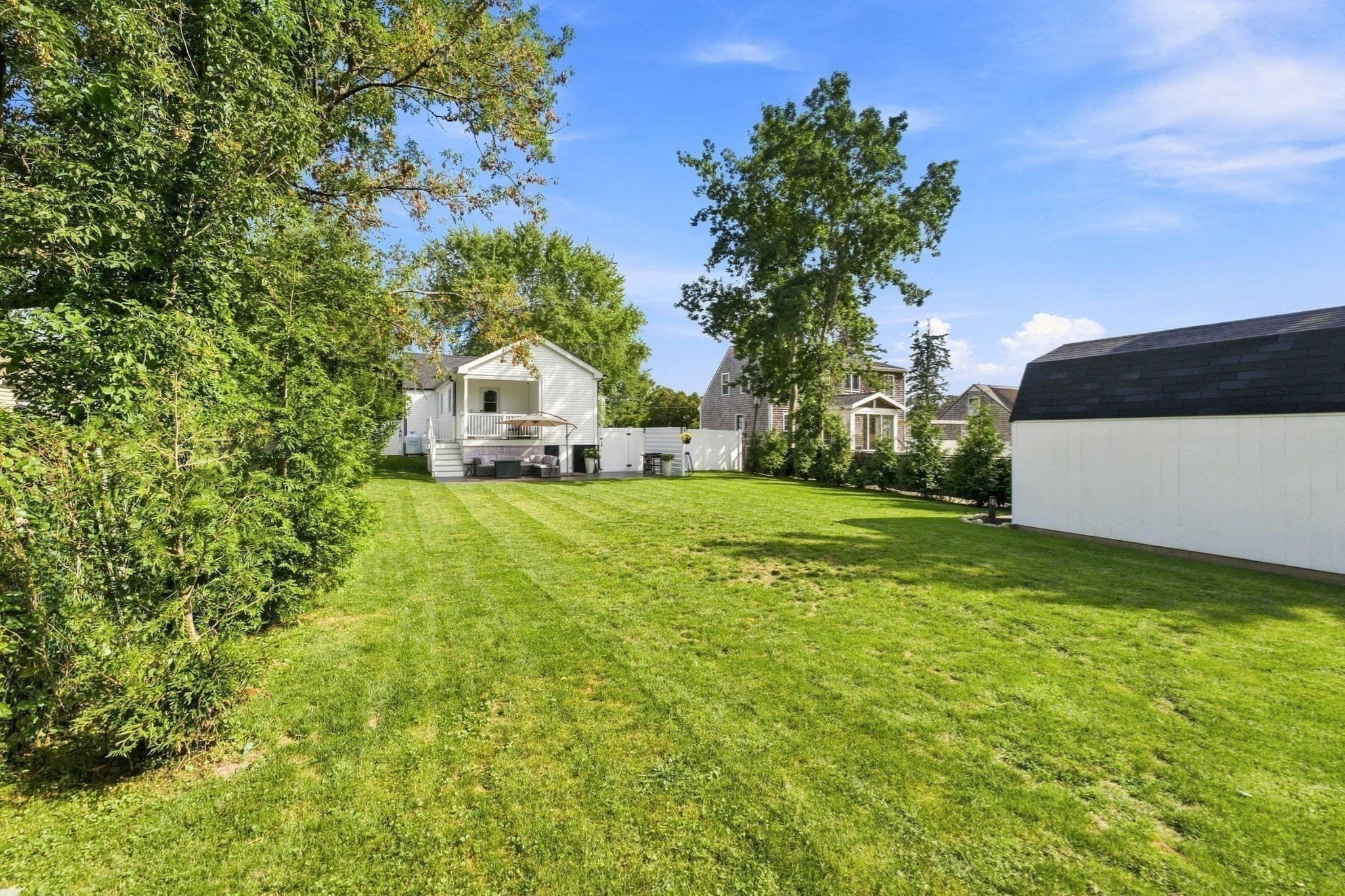 Single Family Residence at 47 Perkins St, Somerset MA 02725, Somerset, photo 36 of 42