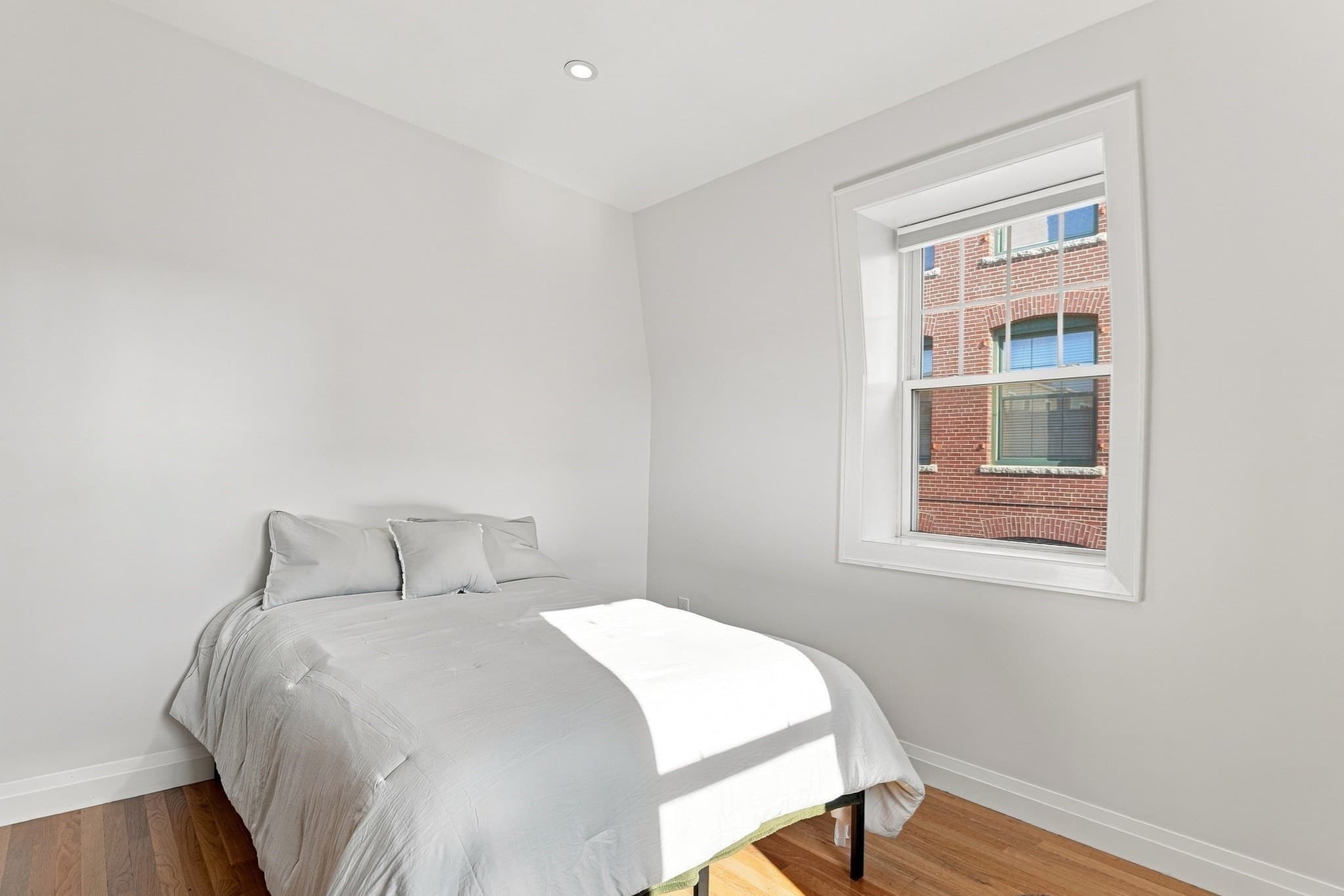 Single Family Residence at 3 Lauten Place, Boston MA 02127, Boston, photo 17 of 34