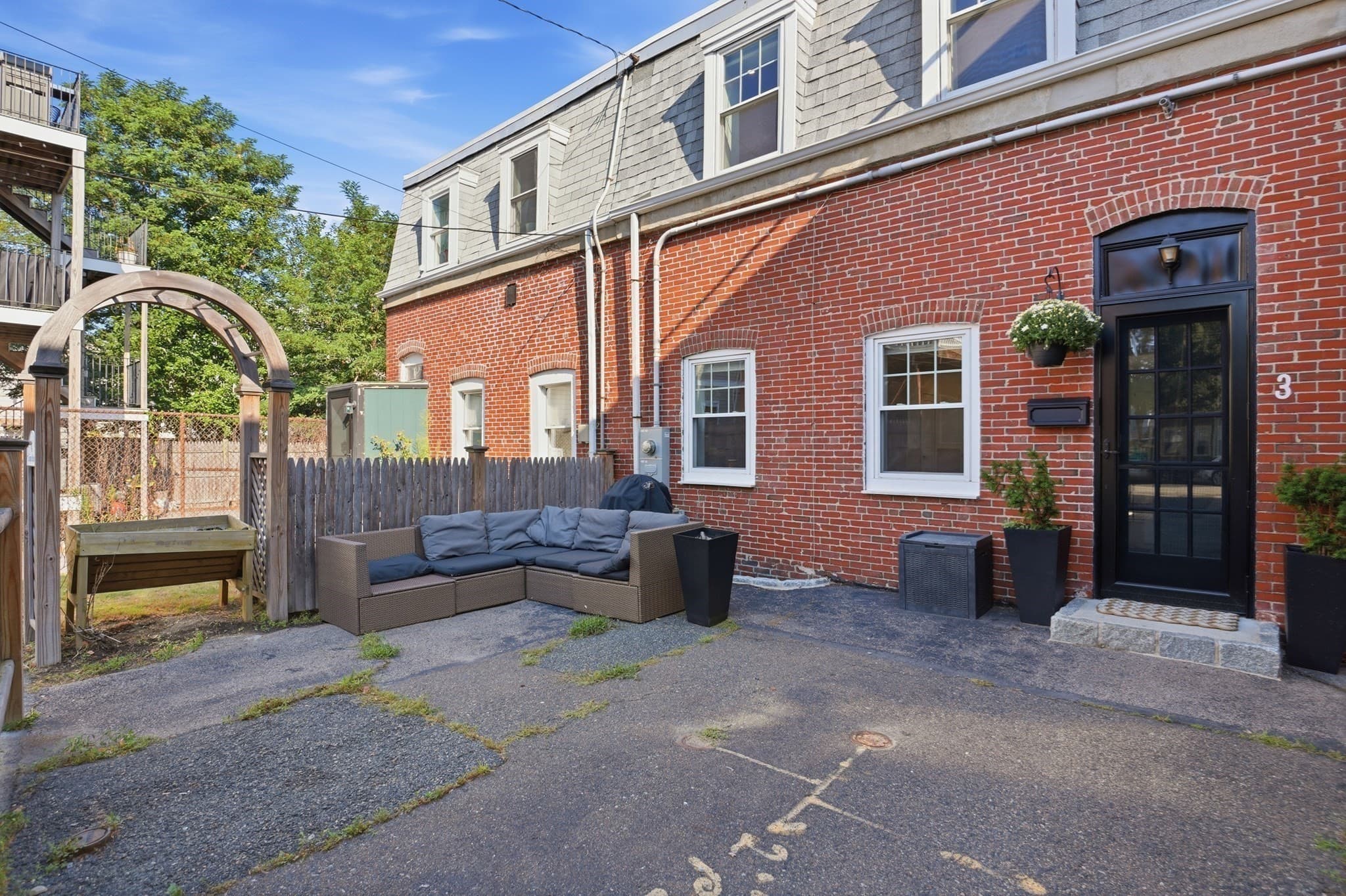 Single Family Residence at 3 Lauten Place, Boston MA 02127, Boston, photo 3 of 34