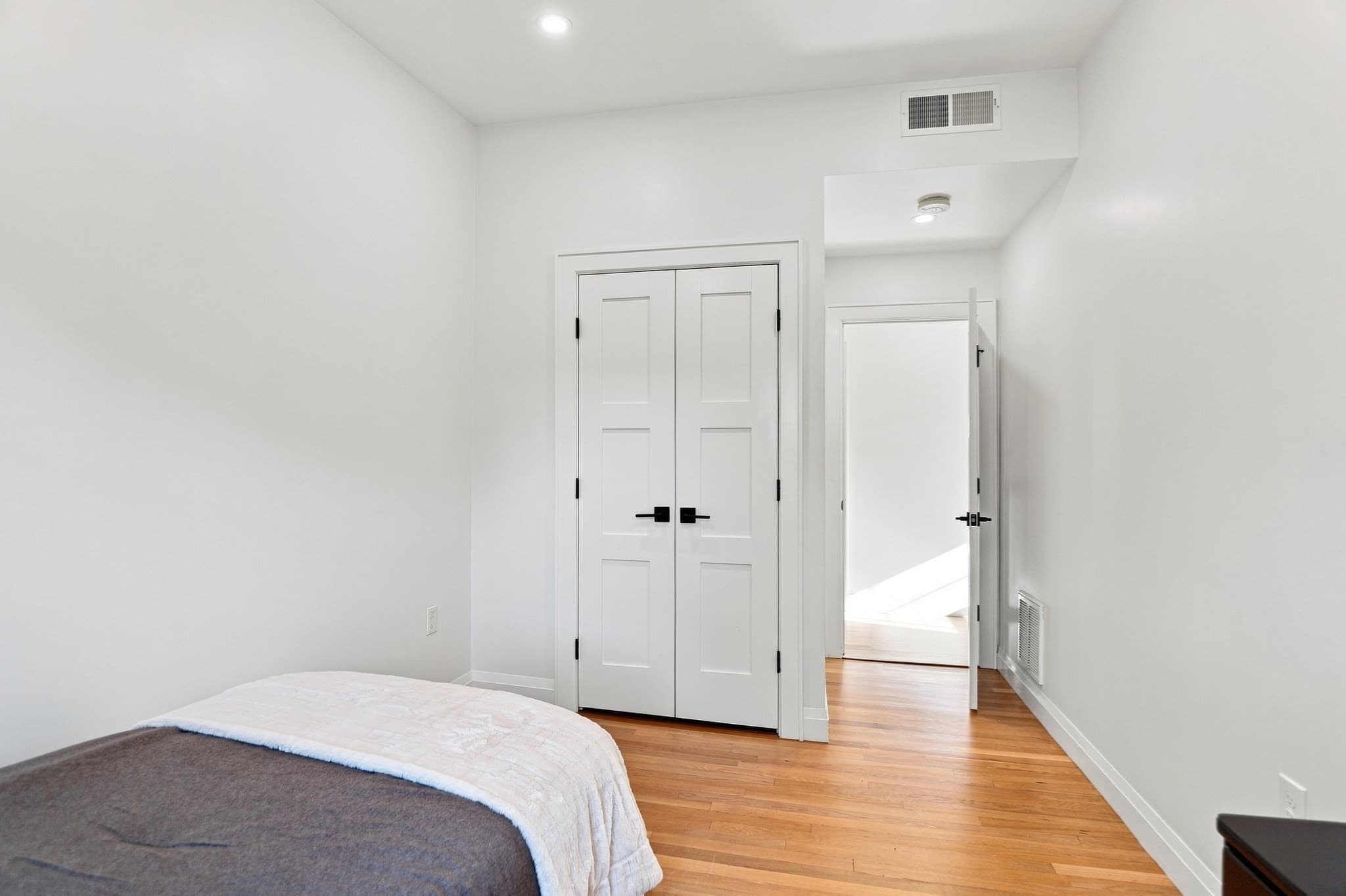 Single Family Residence at 3 Lauten Place, Boston MA 02127, Boston, photo 30 of 34