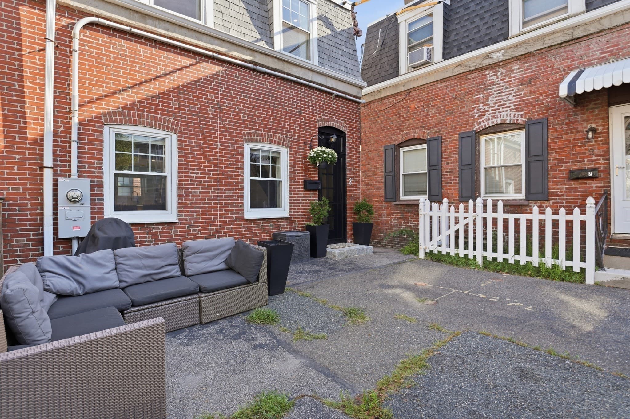 Single Family Residence at 3 Lauten Place, Boston MA 02127, Boston, photo 4 of 34