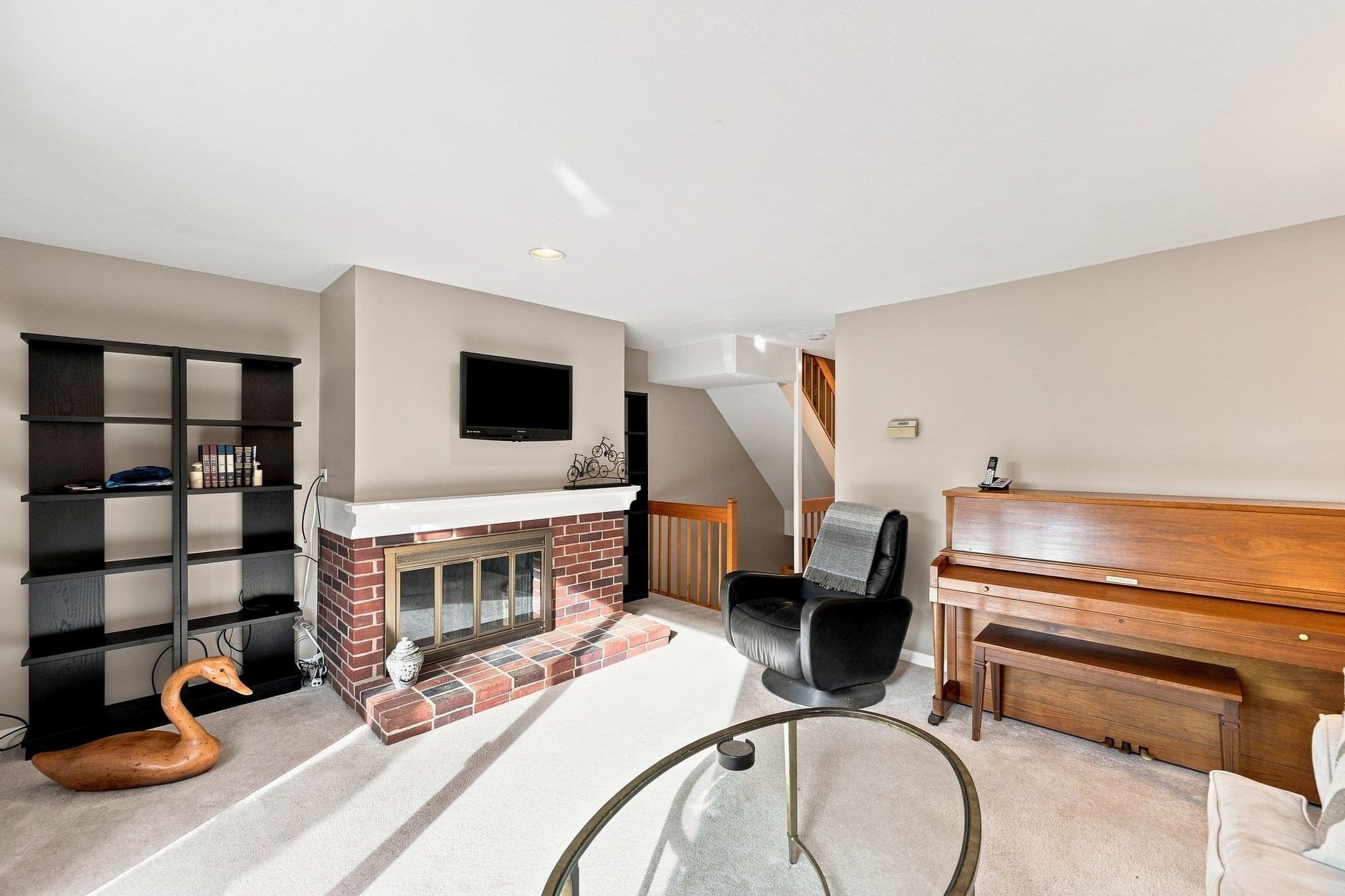 Condominium at 2 Capstan Way # 0, Swampscott MA 01907, Swampscott, photo 17 of 35