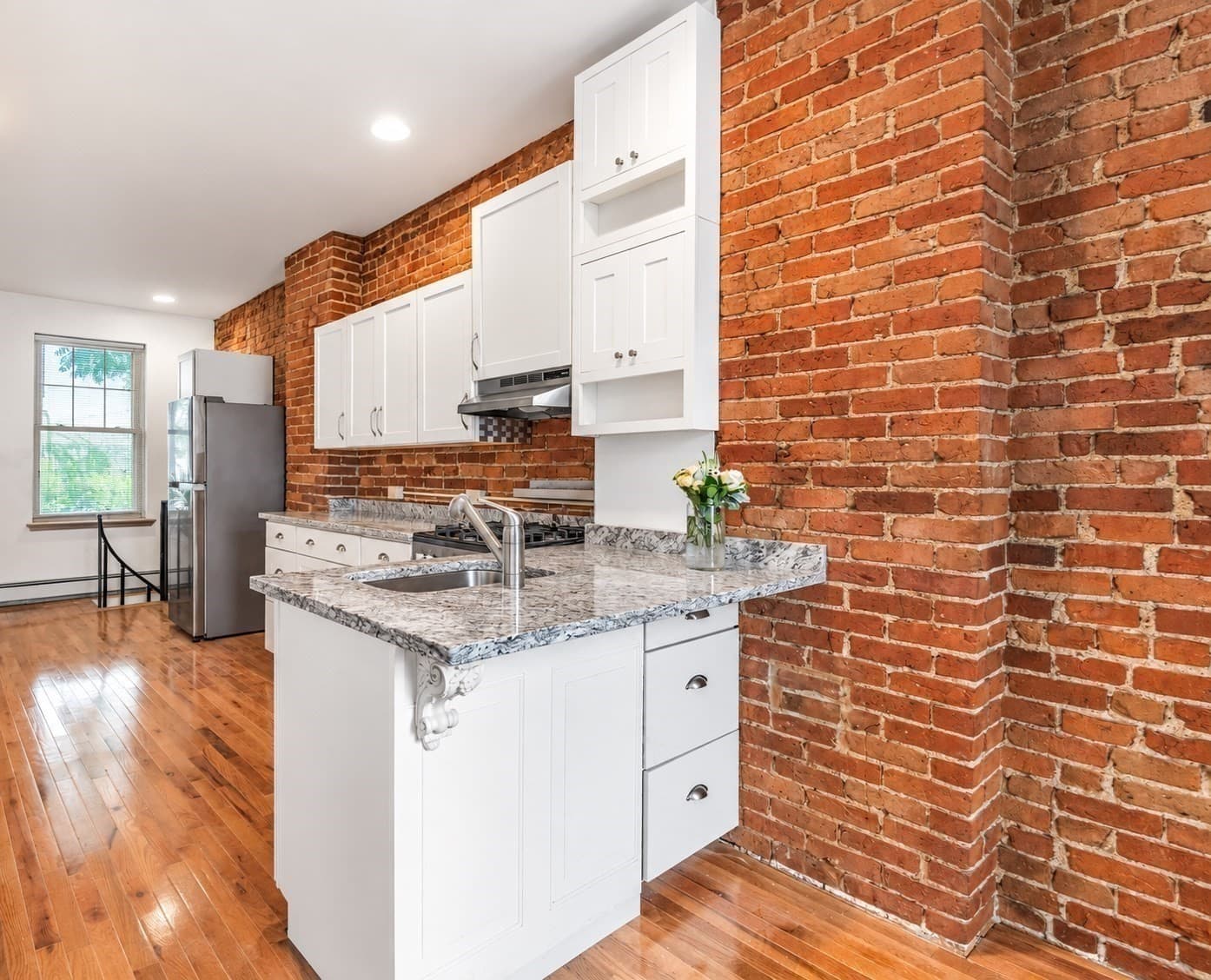 Condominium at 31 Division # 1, Chelsea MA 02150, Chelsea, photo 5 of 28