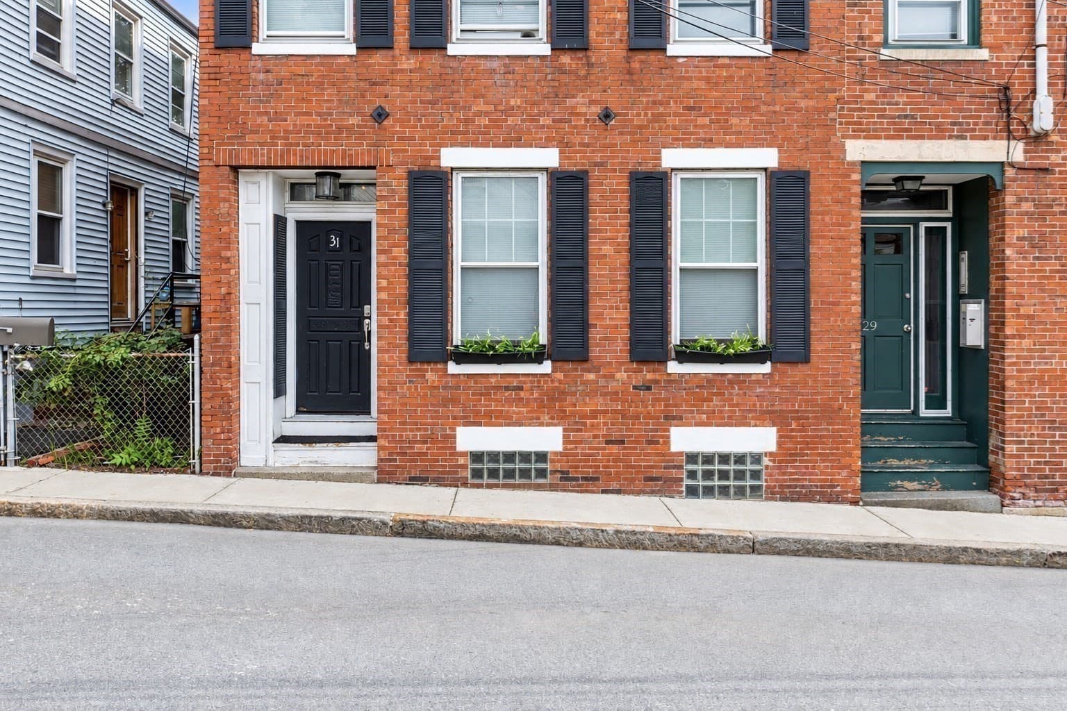 Condominium at 31 Division # 1, Chelsea MA 02150, Chelsea, photo 25 of 28
