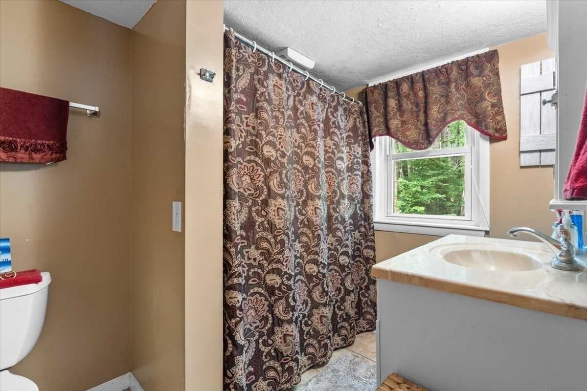 Single Family Residence at 543-547 Quinapoxet Street, Holden MA 01522, Holden, photo 27 of 42