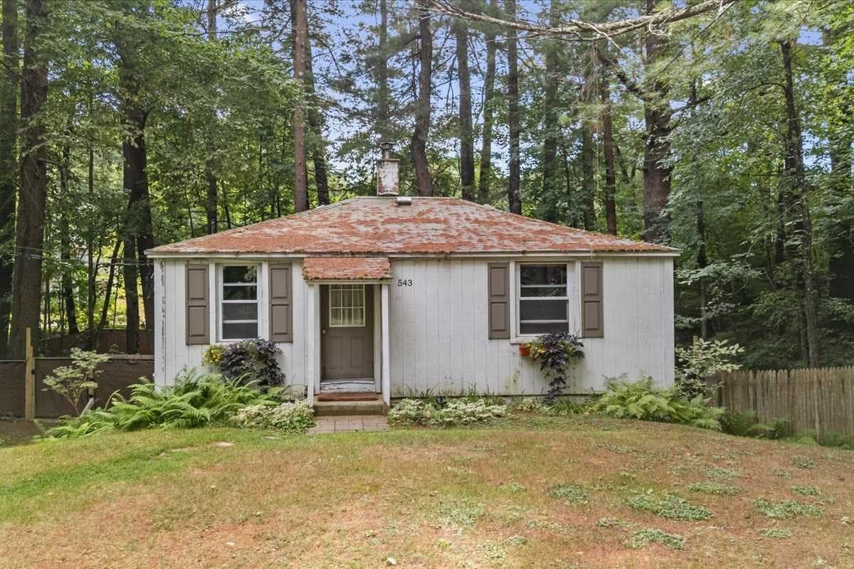 Single Family Residence at 543-547 Quinapoxet Street, Holden MA 01522, Holden, photo 2 of 42