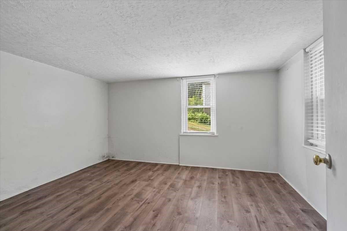 Single Family Residence at 543-547 Quinapoxet Street, Holden MA 01522, Holden, photo 36 of 42