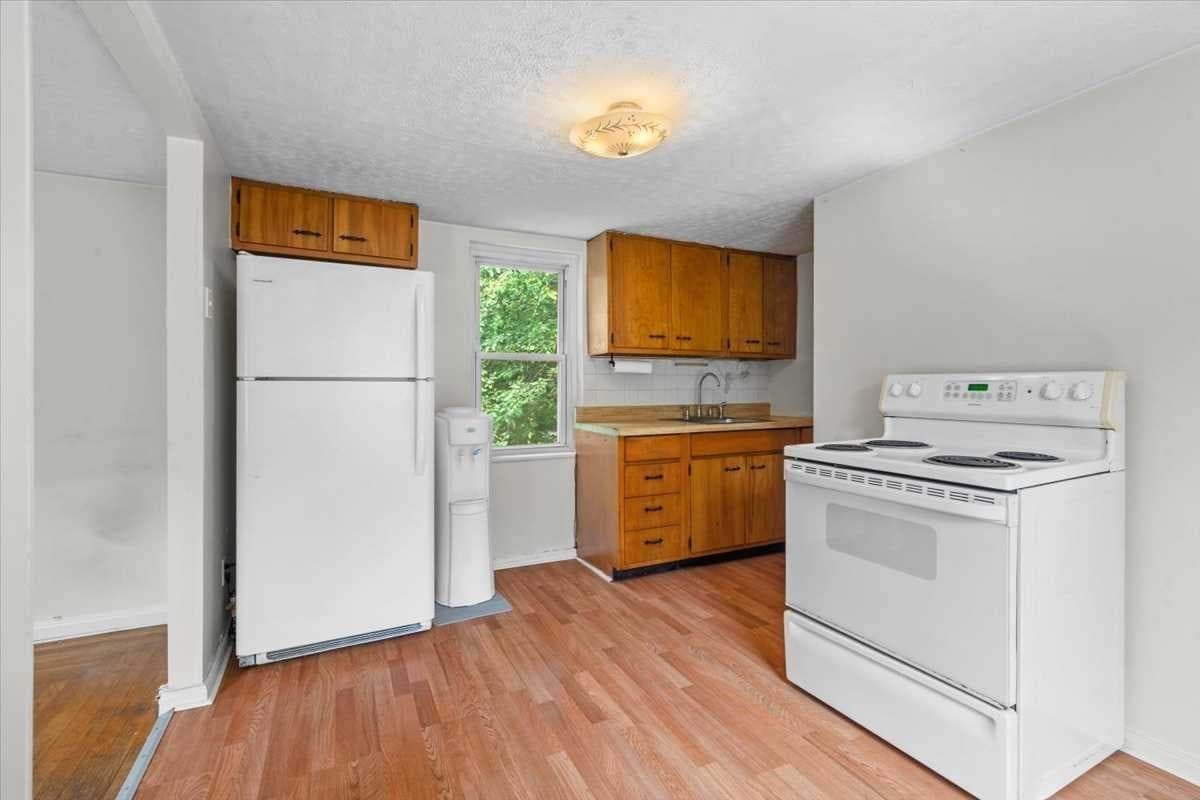 Single Family Residence at 543-547 Quinapoxet Street, Holden MA 01522, Holden, photo 32 of 42
