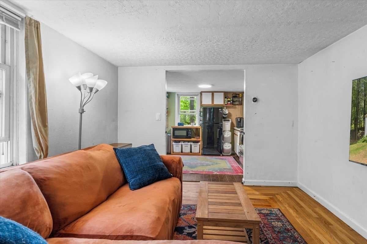 Single Family Residence at 543-547 Quinapoxet Street, Holden MA 01522, Holden, photo 9 of 42